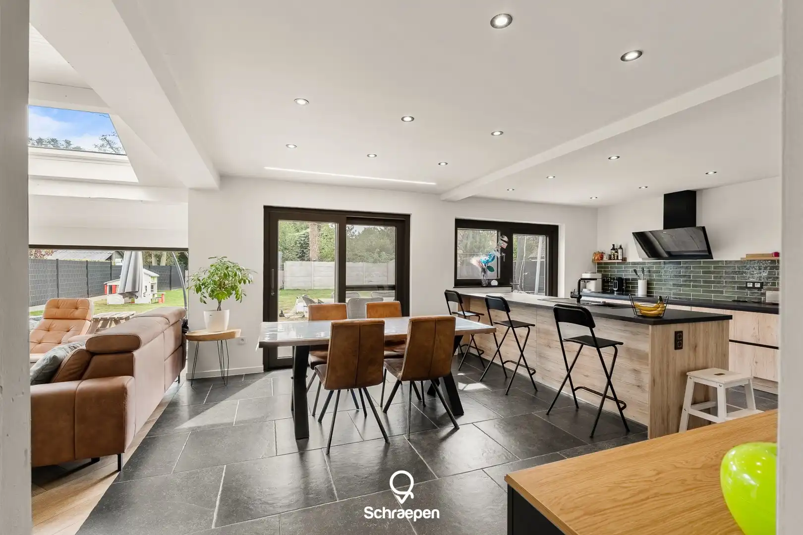 Instapklare én energiezuinige woning (222 m²) op zuidelijk perceel van 8,88 are te Zonhoven! foto 5