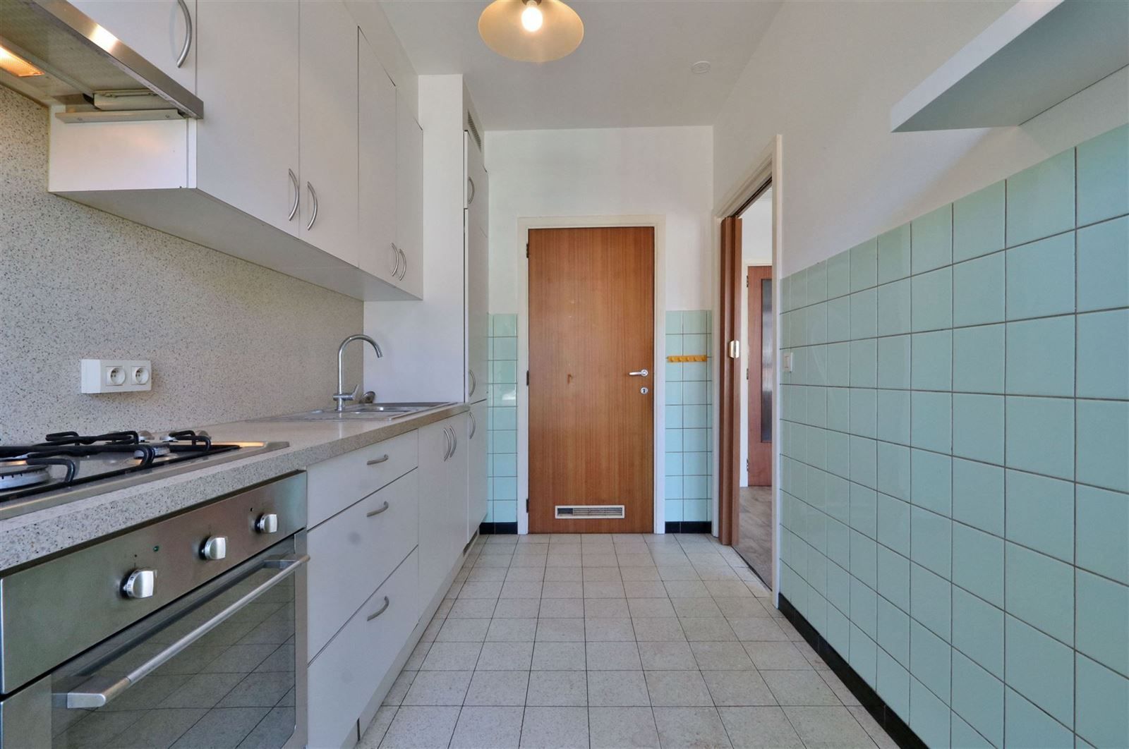 Appartement (78m²) op de 2de verdieping met 2 slaapkamers en staanplaats in garage. foto 7