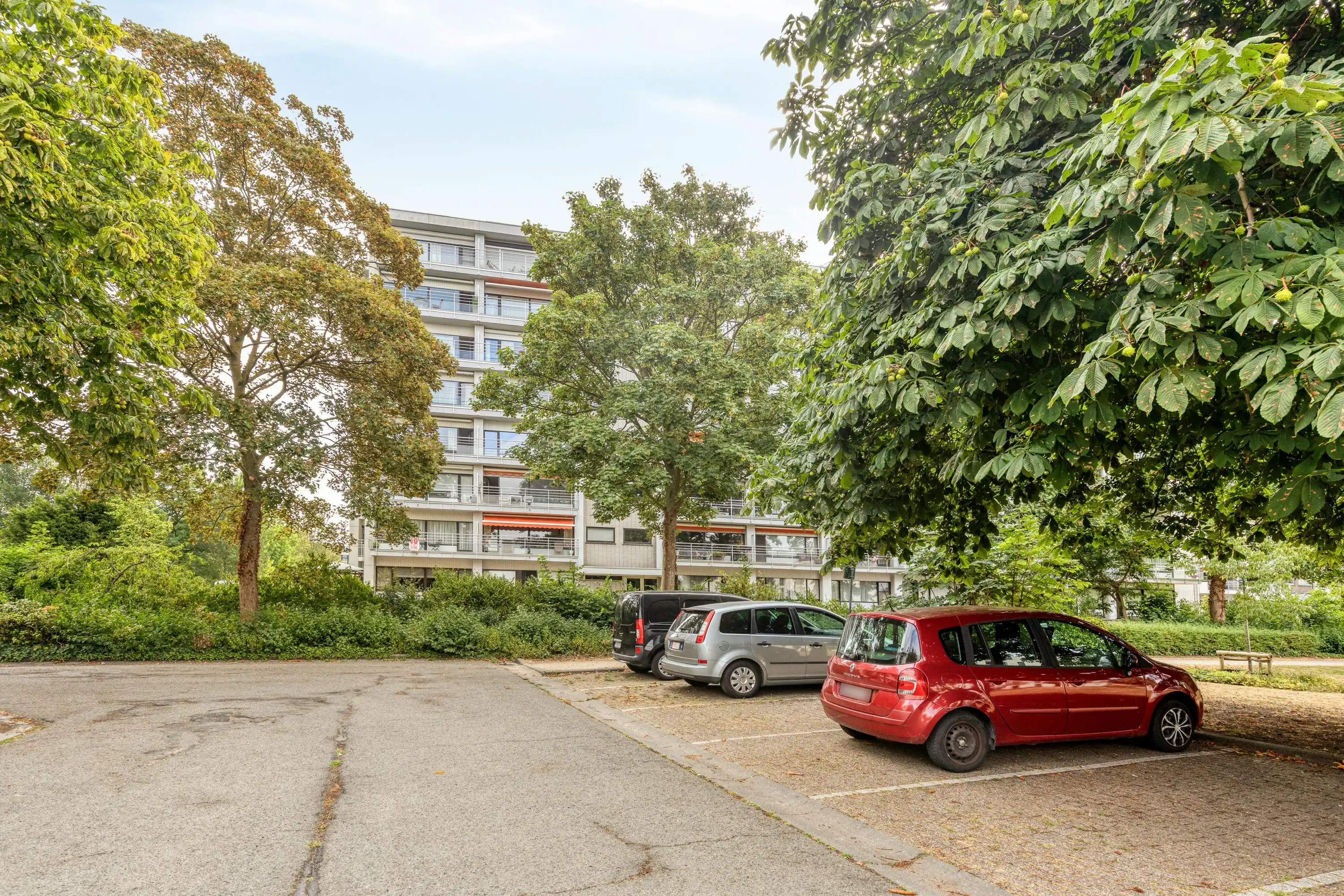Ruim appartement (3 slaapkamers) te koop in St-Andries foto 17