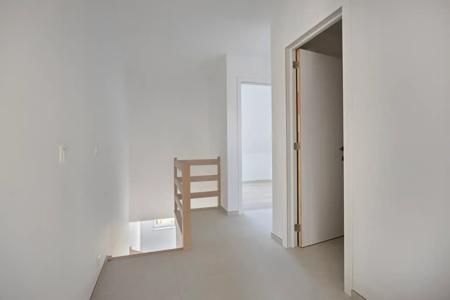 Energiezuinig nieuwbouw duplex appartement 2 kamers, terras foto 8