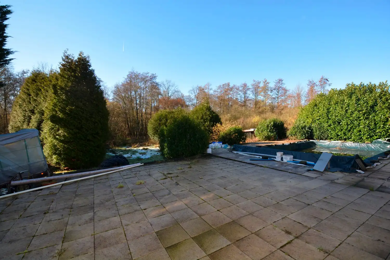 TE RENOVEREN LANDHUIS OP 14.000 m²! foto 5