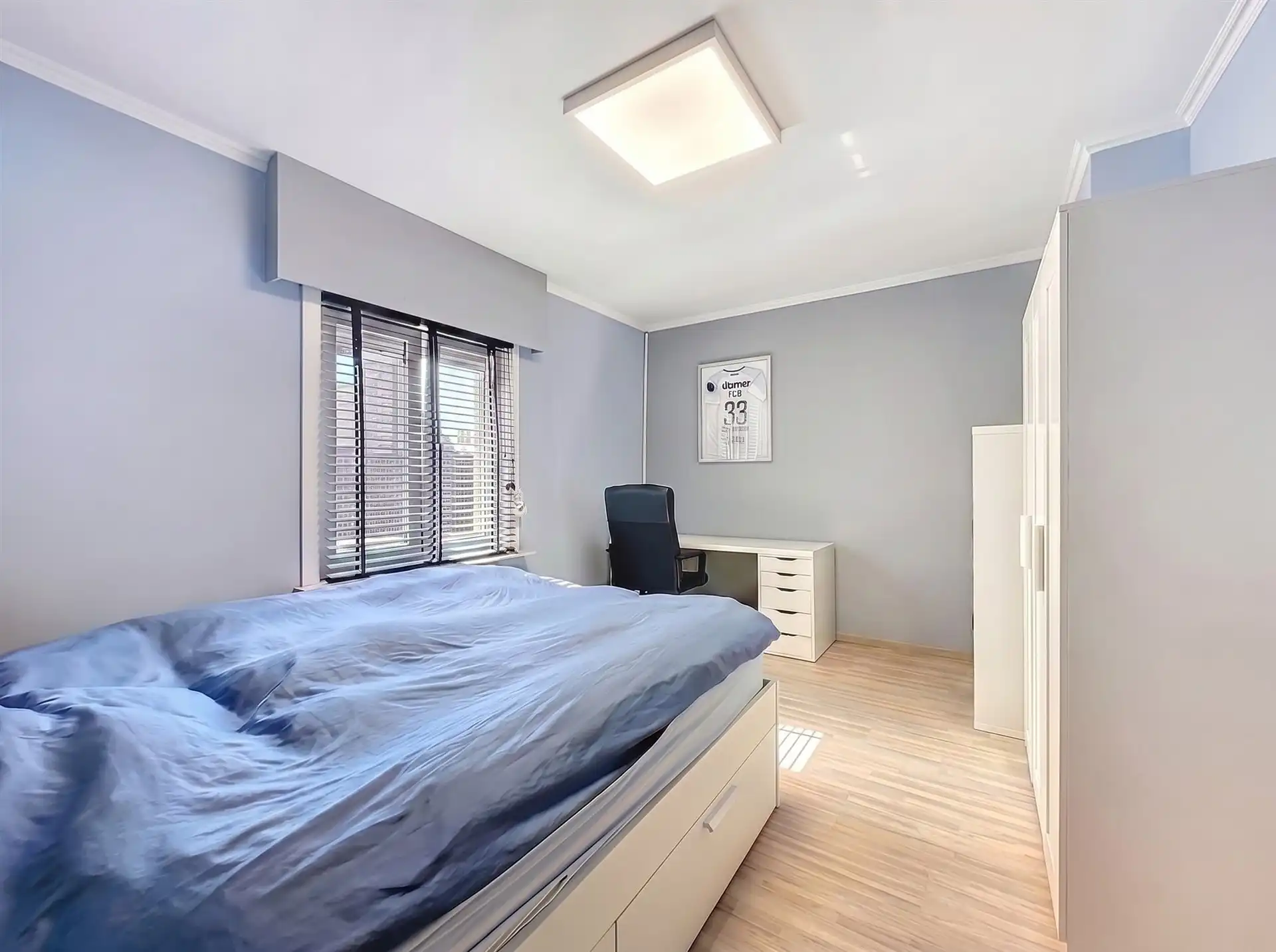 Ruime, luxueuze open bebouwing met 4 slaapkamers, 2 badkamers en garage op een perceel van 741m².  foto 13