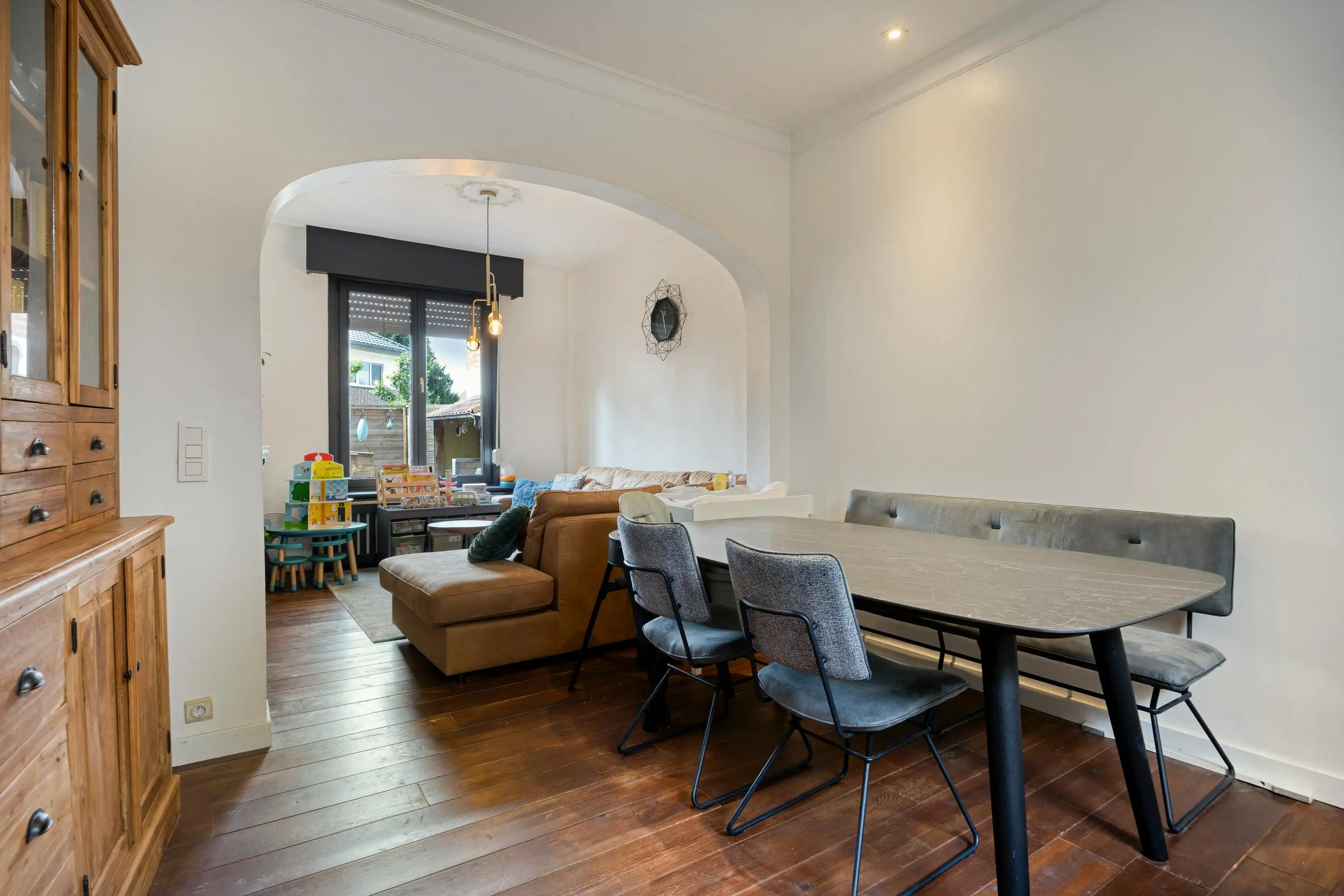 Huis met 3 slaapkamers te koop in centrum Kapellen!  foto 3