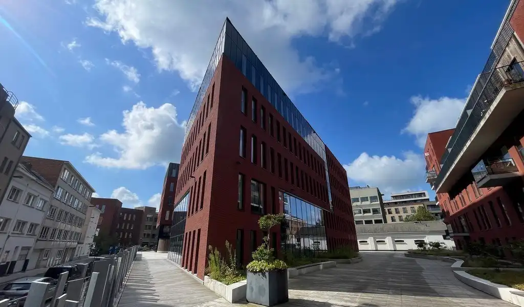 Zuidpoort Mechelen - nieuwbouw kantoren te huur aan station foto 19