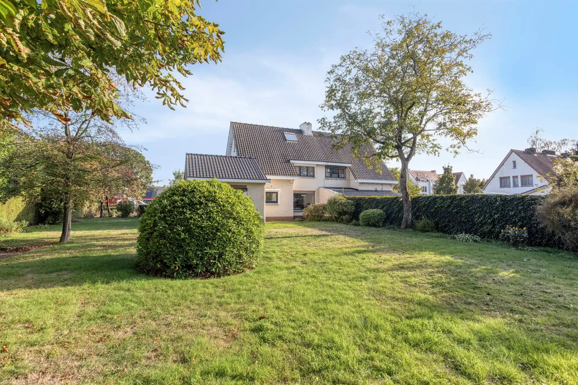 Karaktervolle woning met 3 slpk's, ruime tuin en garage! foto 23