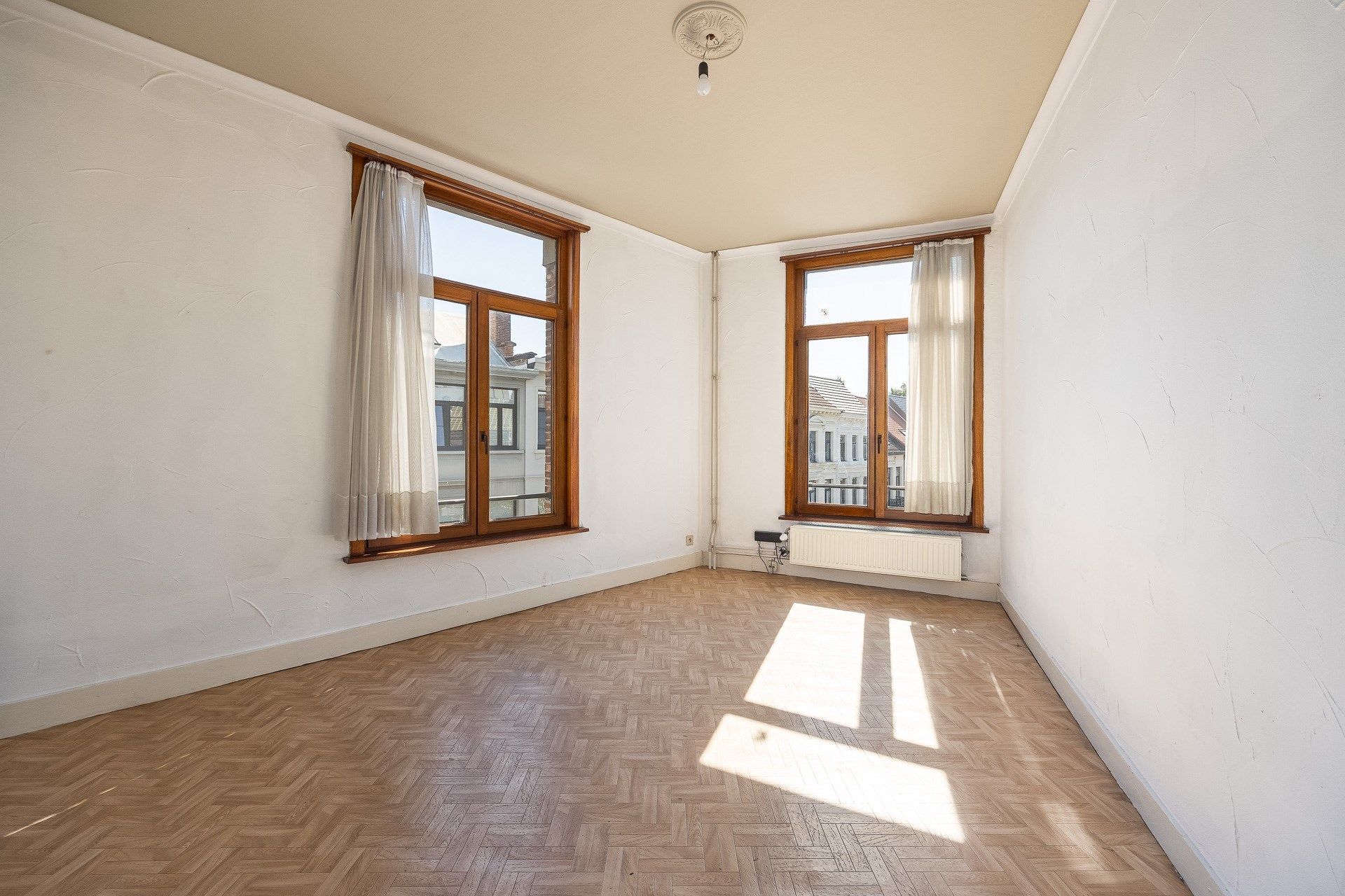 Zurenborg: Wonen in grandeur, leven in kleur.  foto 16