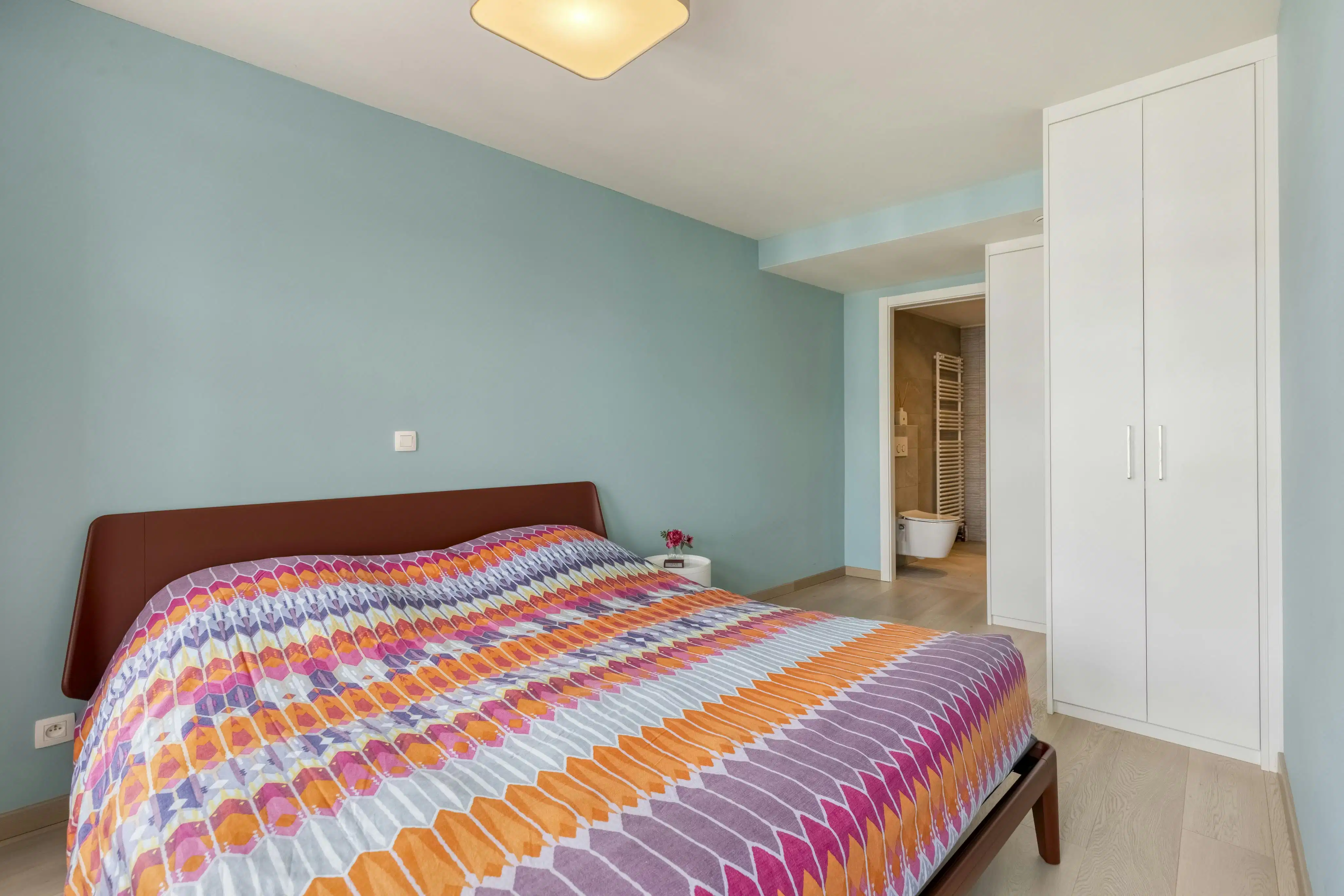 1-slaapkamer appartement te koop in het historische centrum van Brugge foto 9