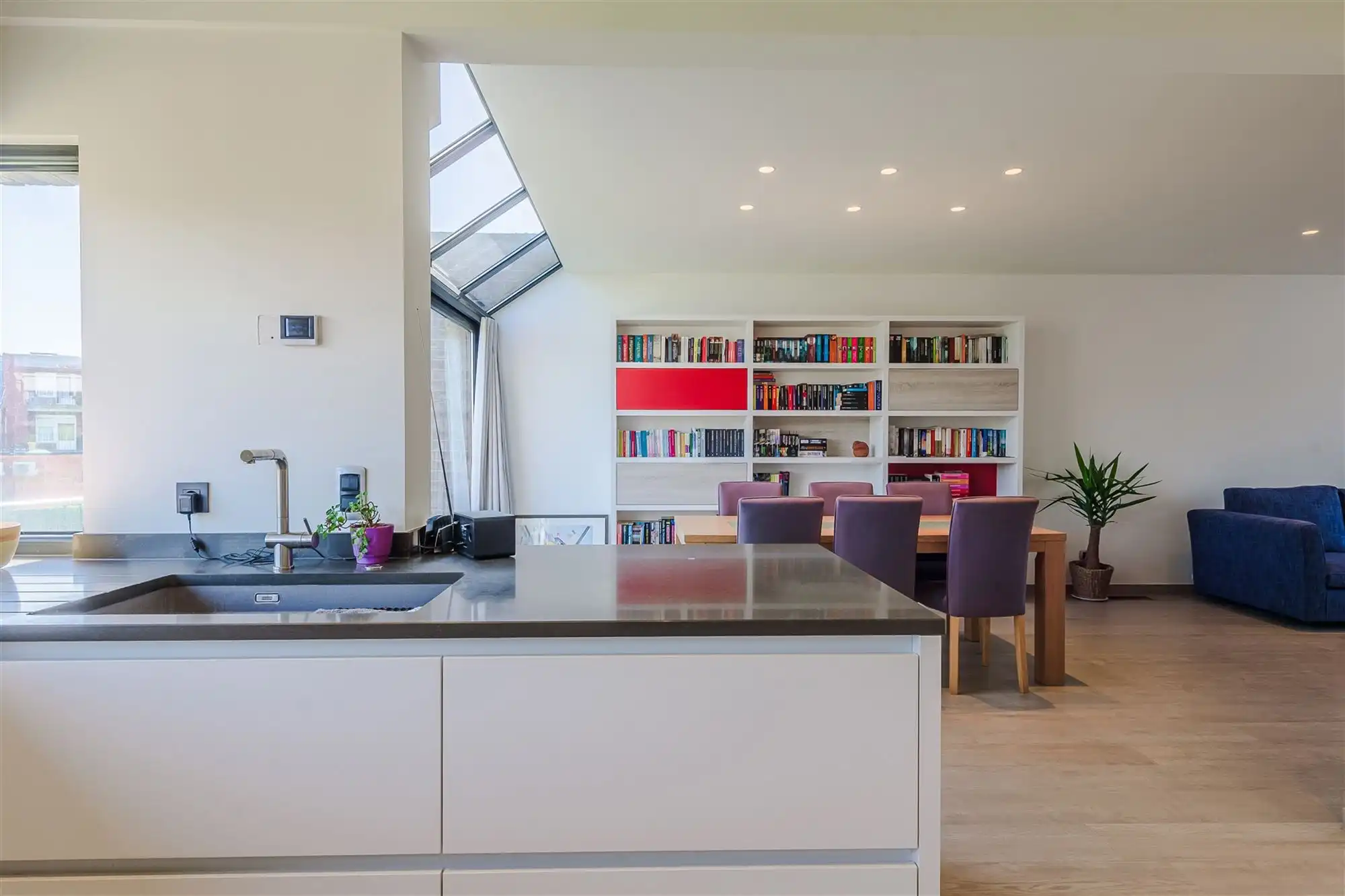Stijlvolle bel-etagewoning met zonnige tuin foto 18