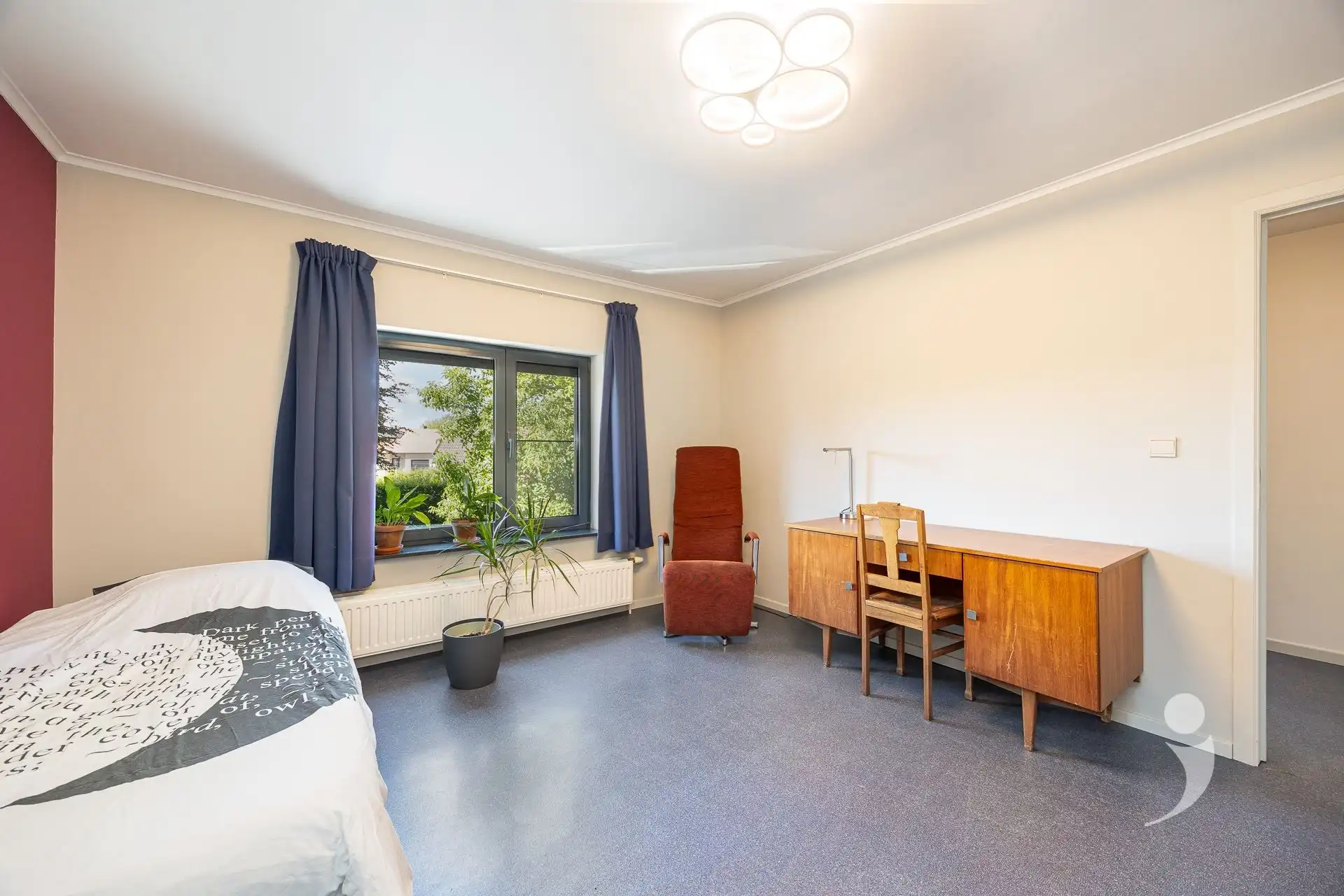 Goed gelegen eengezinswoning met 3 slaapkamers foto 12