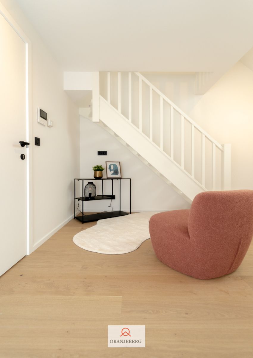 Gerenoveerde lichtrijke duplex studentenstudio foto 6