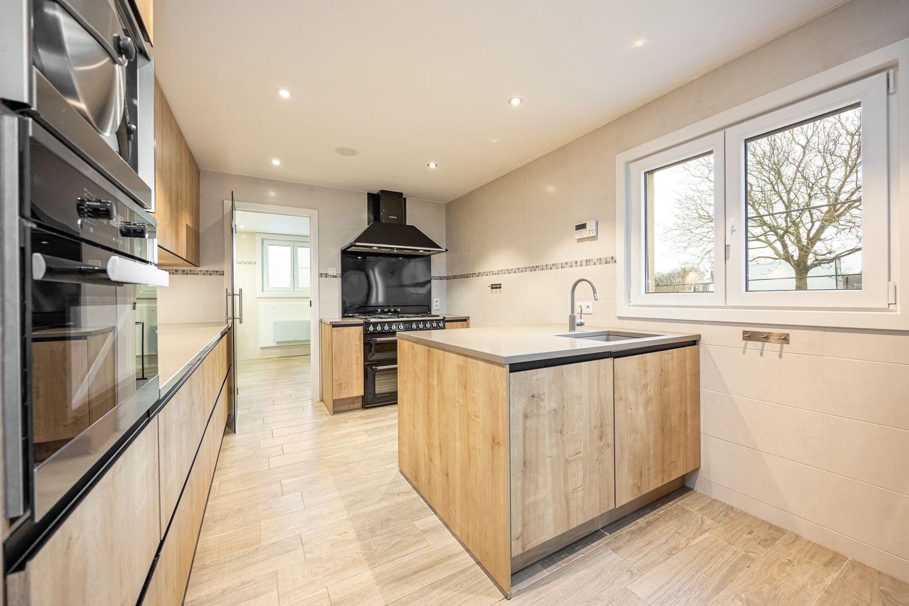 Landelijk gelegen woning met 4 slaapkamers, polyvalente werkruimte en binnenzwembad.  foto 10