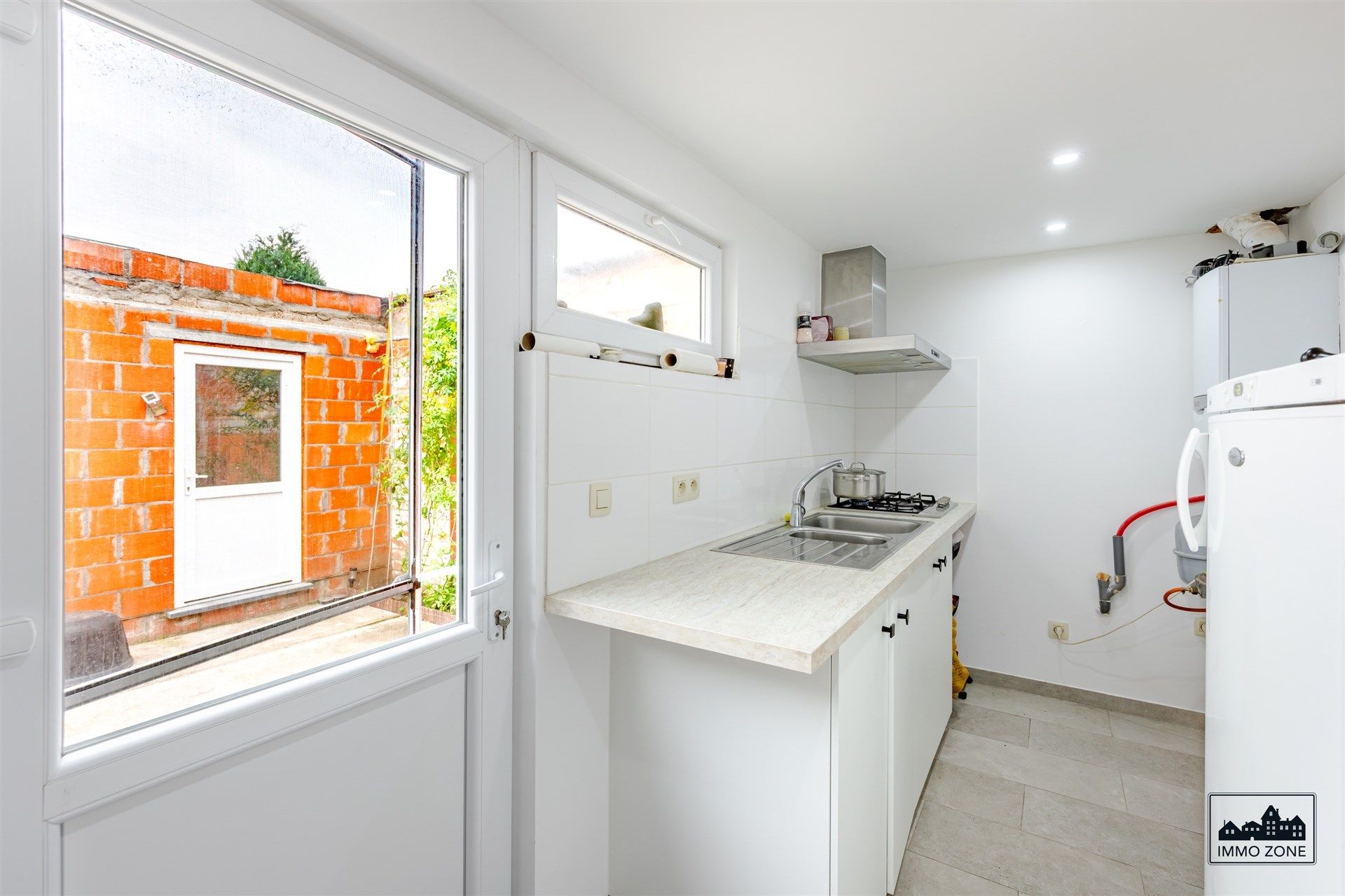 Ruime 4-Slaapkamerwoning met 2 Badkamers in Ruisbroek foto 19