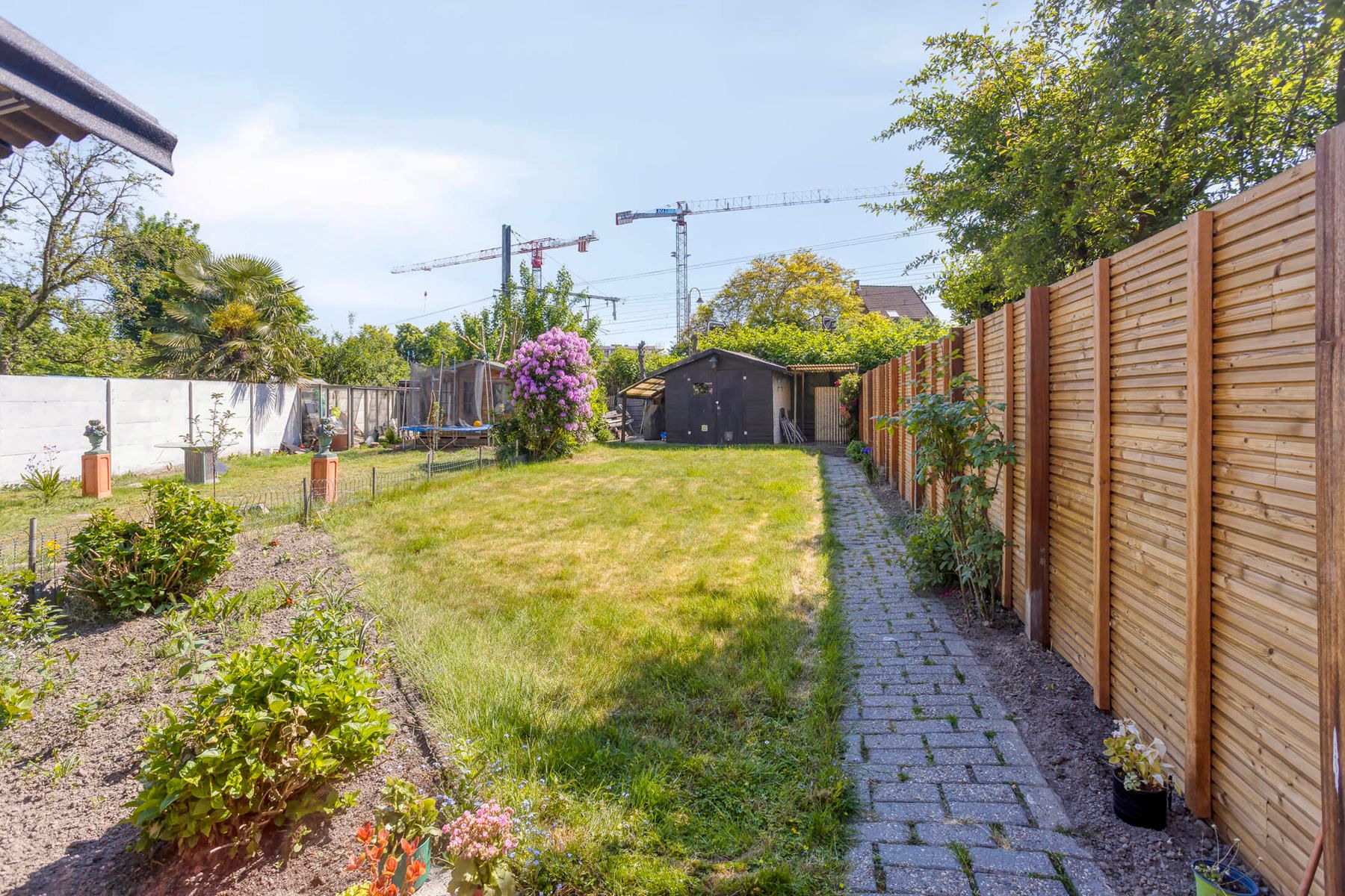 Karaktervolle burgerwoning met 5 slaapkamers en tuin. foto 9