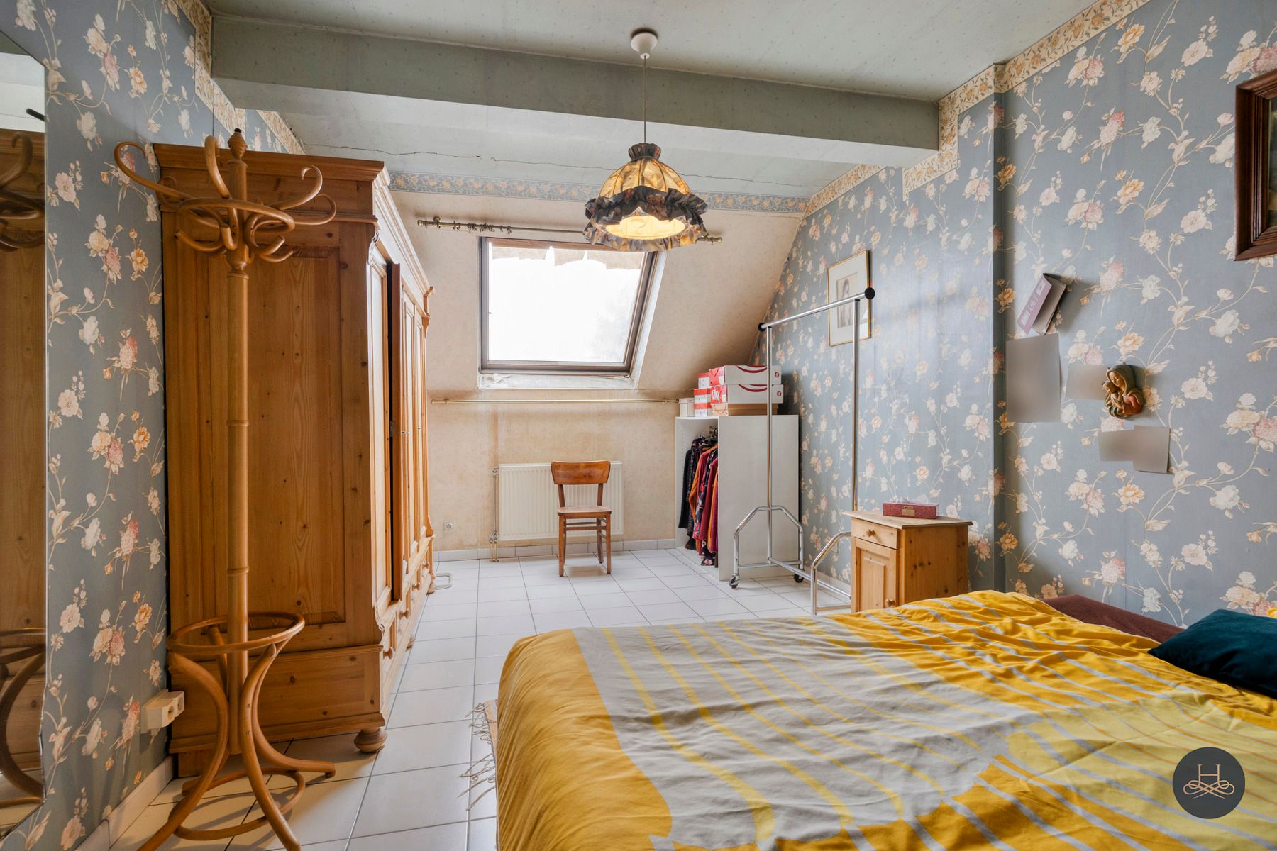 Ruime woning met handelsruimte en veel potentieel foto 16