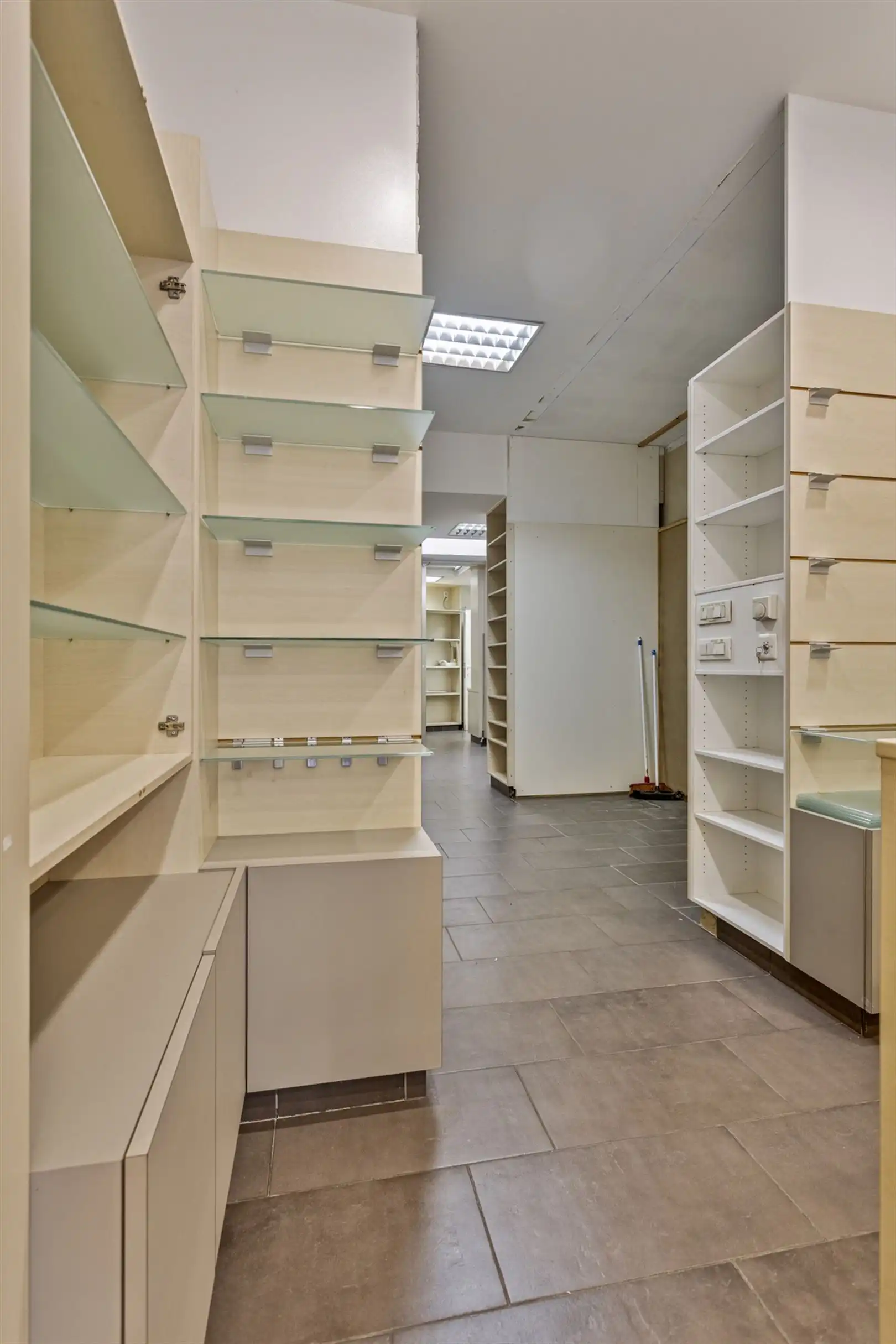 Handelswoning met duplex appartement op TOPLOCATIE foto 22