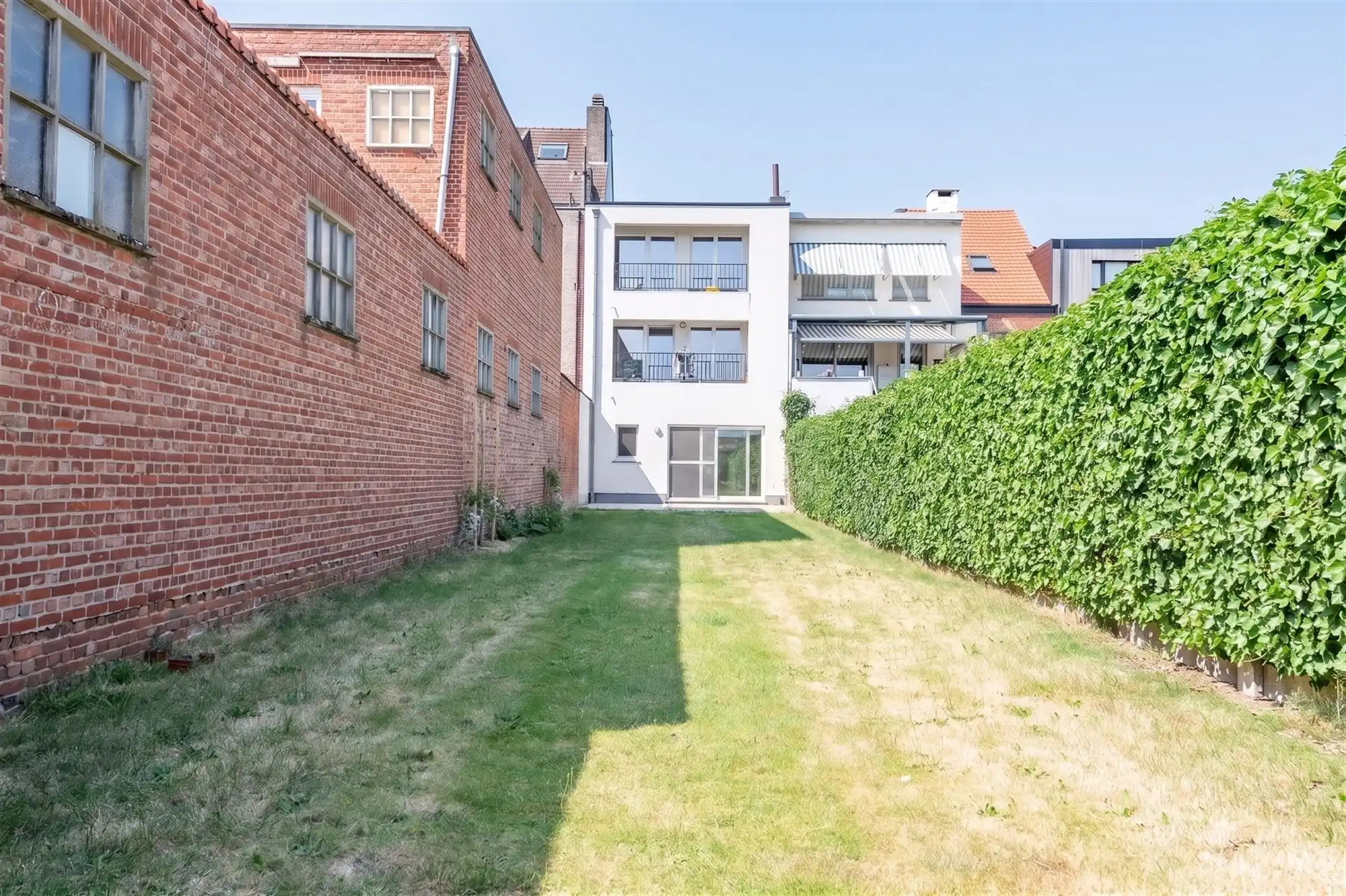 Opbrengsteigendom met 3 verhuurde appartementen foto 13
