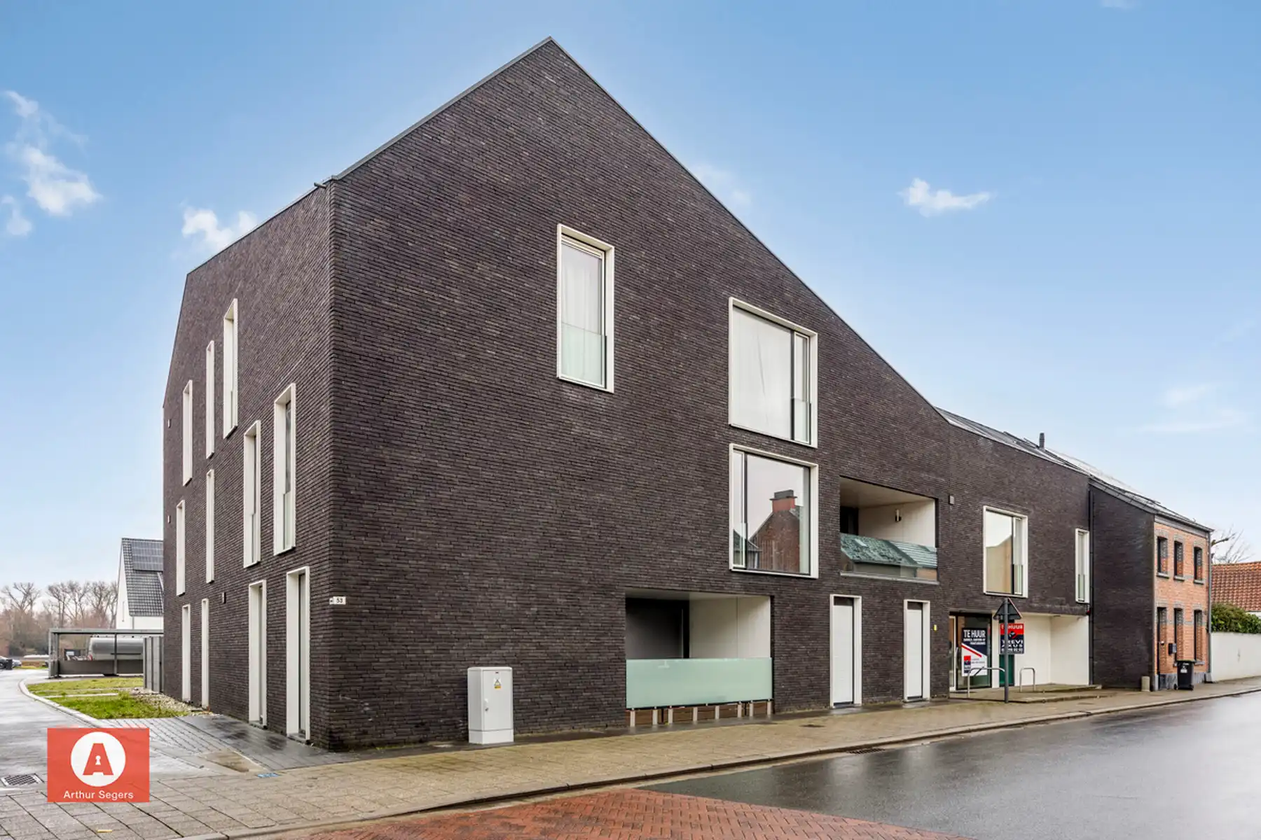 Energiezuinig appartement + autostaanplaats + kelder-berging foto 3