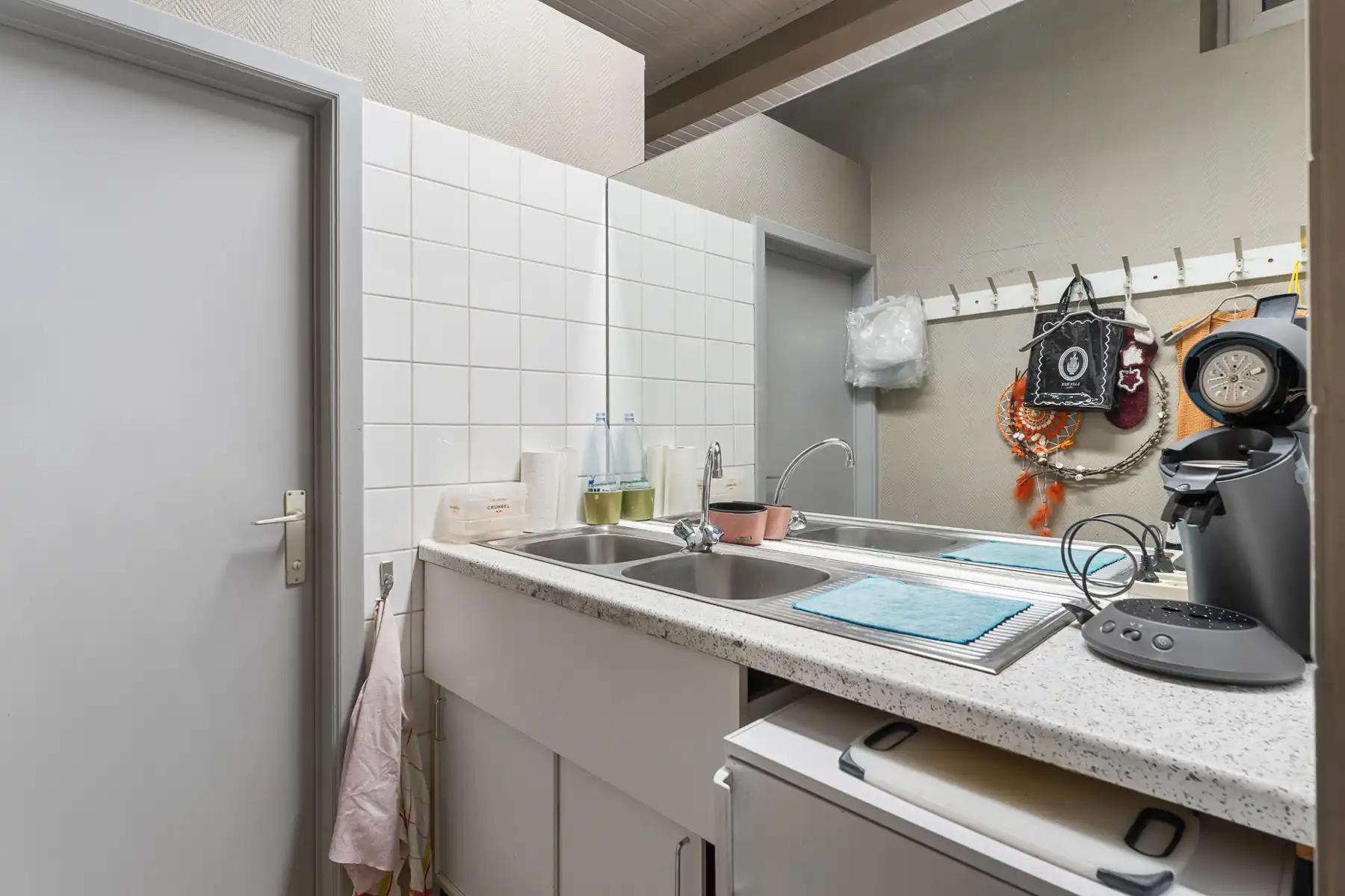 Handelsgelijkvloers op toplocatie in Schilde foto 8