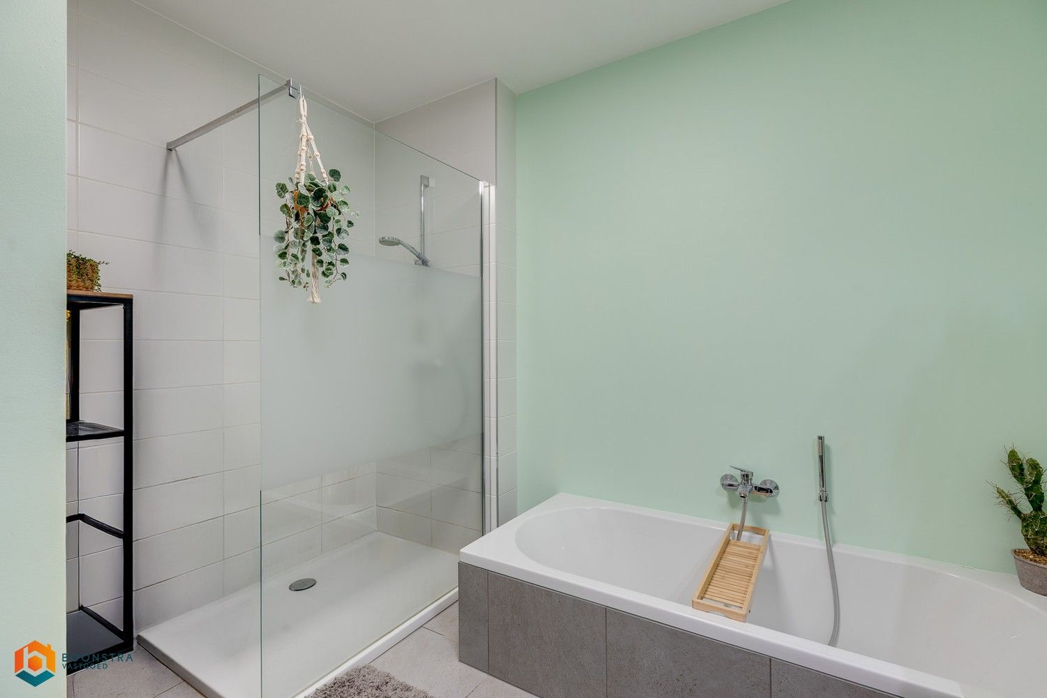 Appartement met 2 slpkrs en terras foto 9