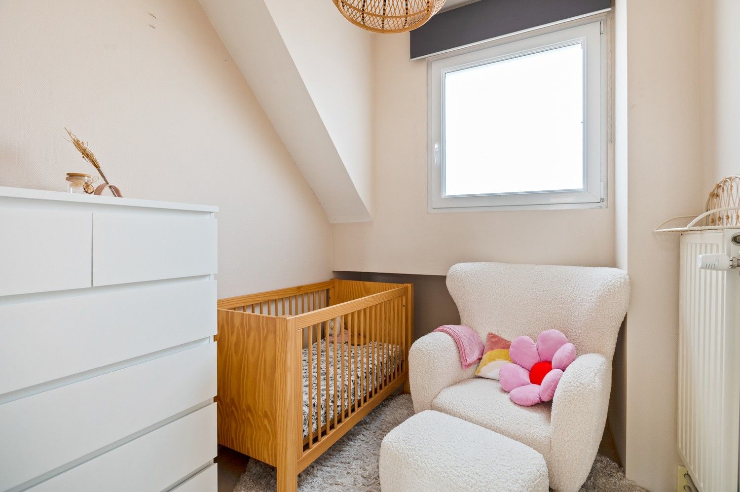 Huis met 3 slaapkamers, studio en tuin te Borsbeek! foto 22