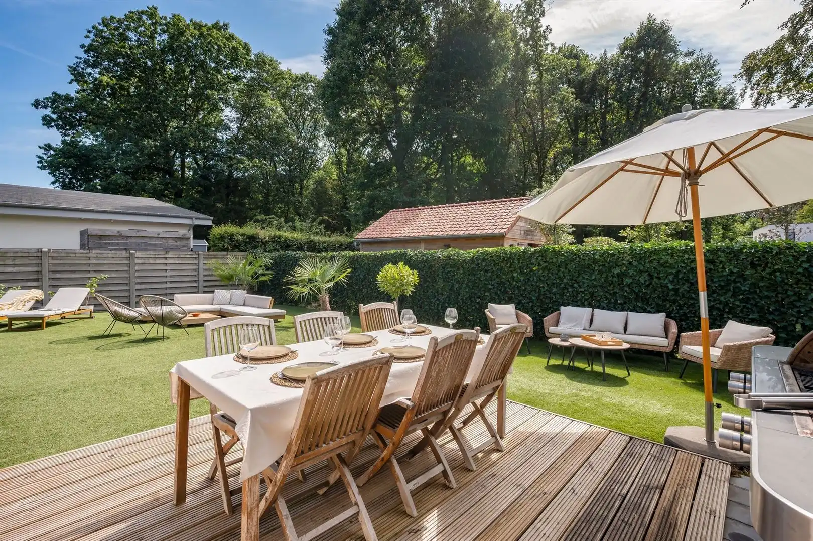 Instapklare halfopen villa met rieten dak, verwarmd zwembad en eigen wellness foto 6