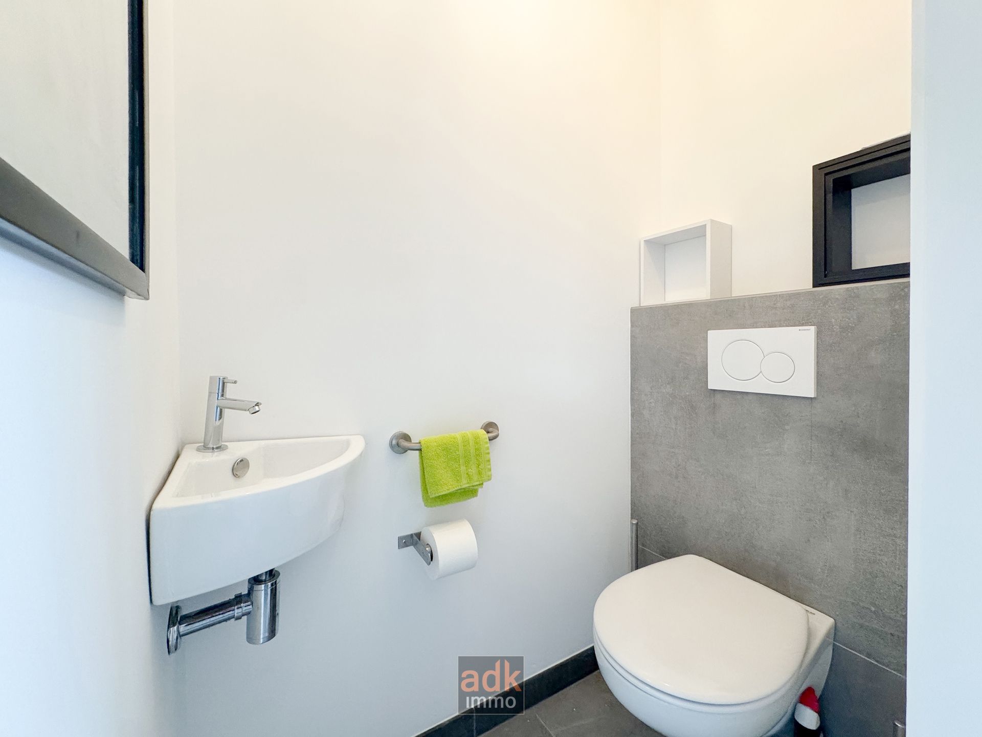 Instapklare 4-gevelwoning met zonnige tuin, terras. foto 12