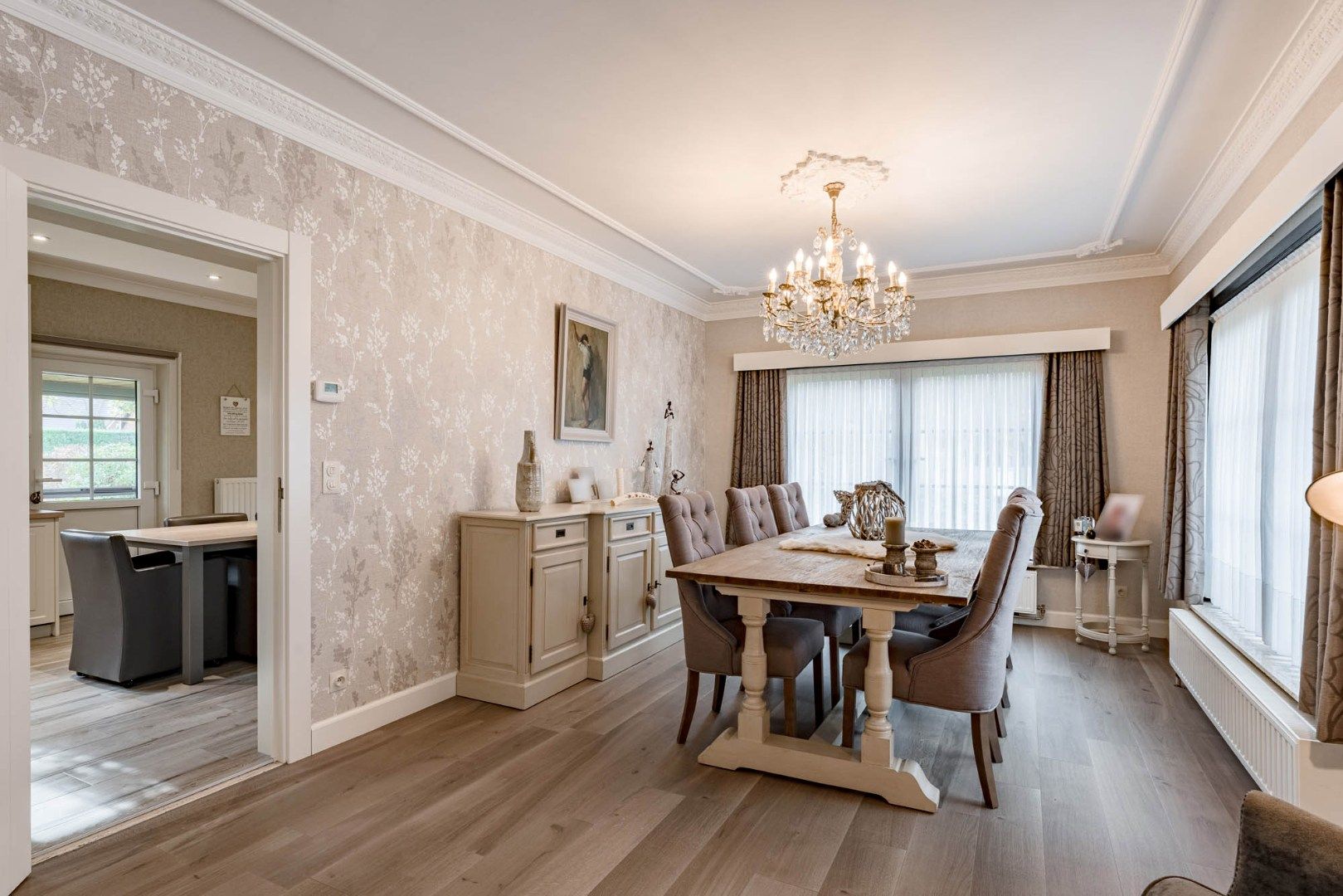 Ruim, goed afgewerkt gelijkvloers landhuis op een perceel van 13a20ca  nabij het centrum van Neeroeteren!  foto 13