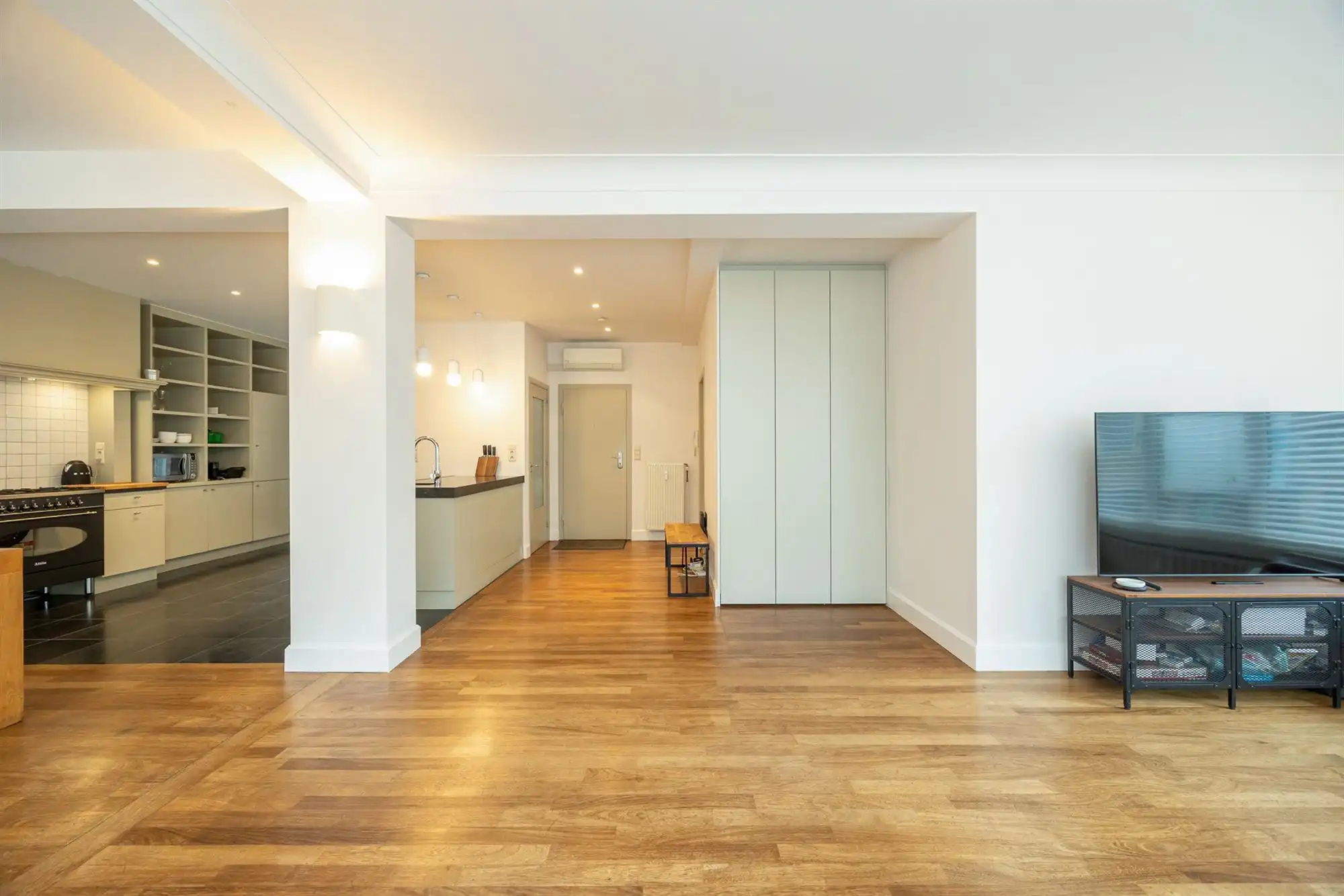 Instapklaar hoekappartement met terras foto 7