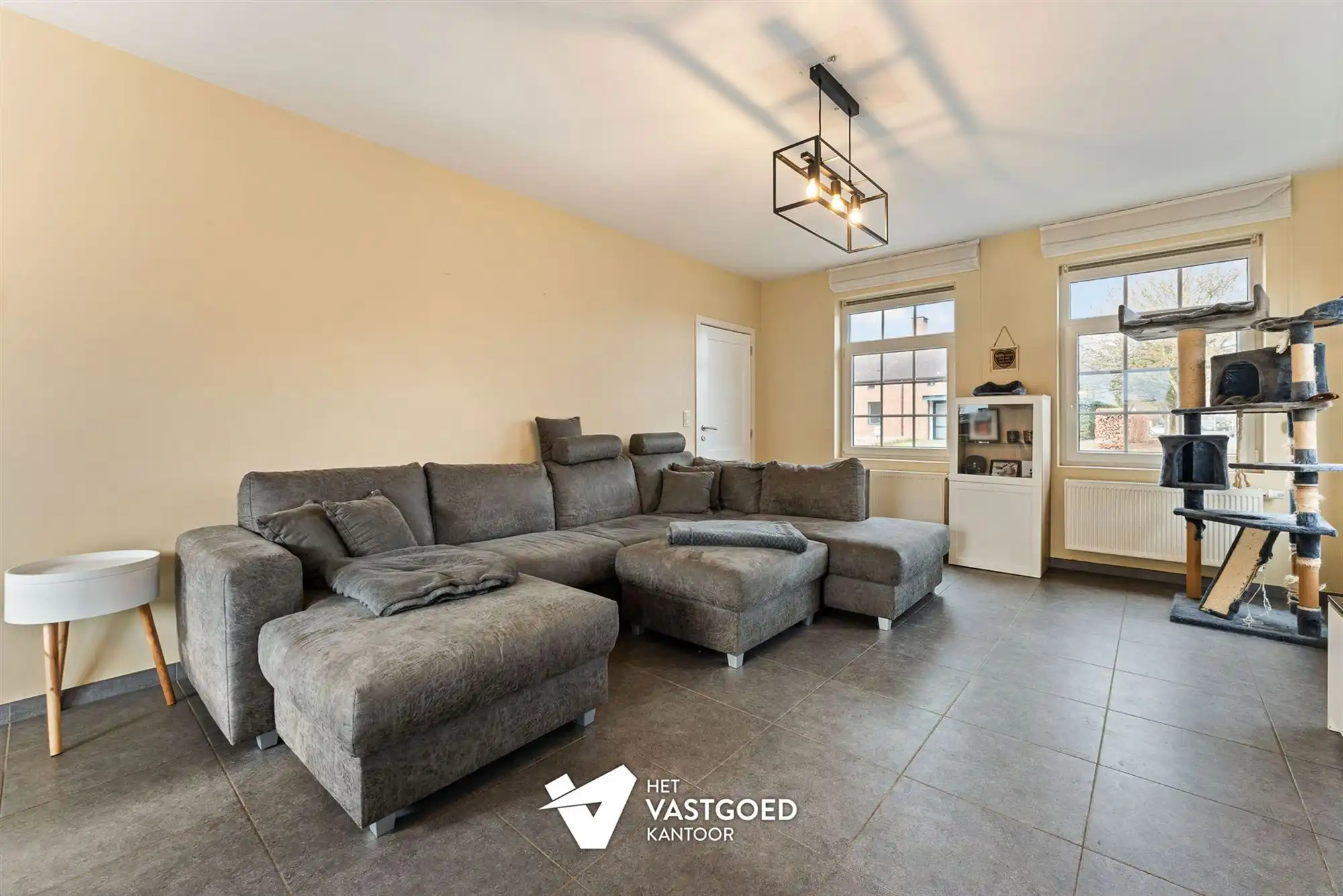 INSTAPKLARE WONING MET 4 SLAAPKAMERS RUSTIG GELEGEN TE LEOPOLDSBURG foto 5