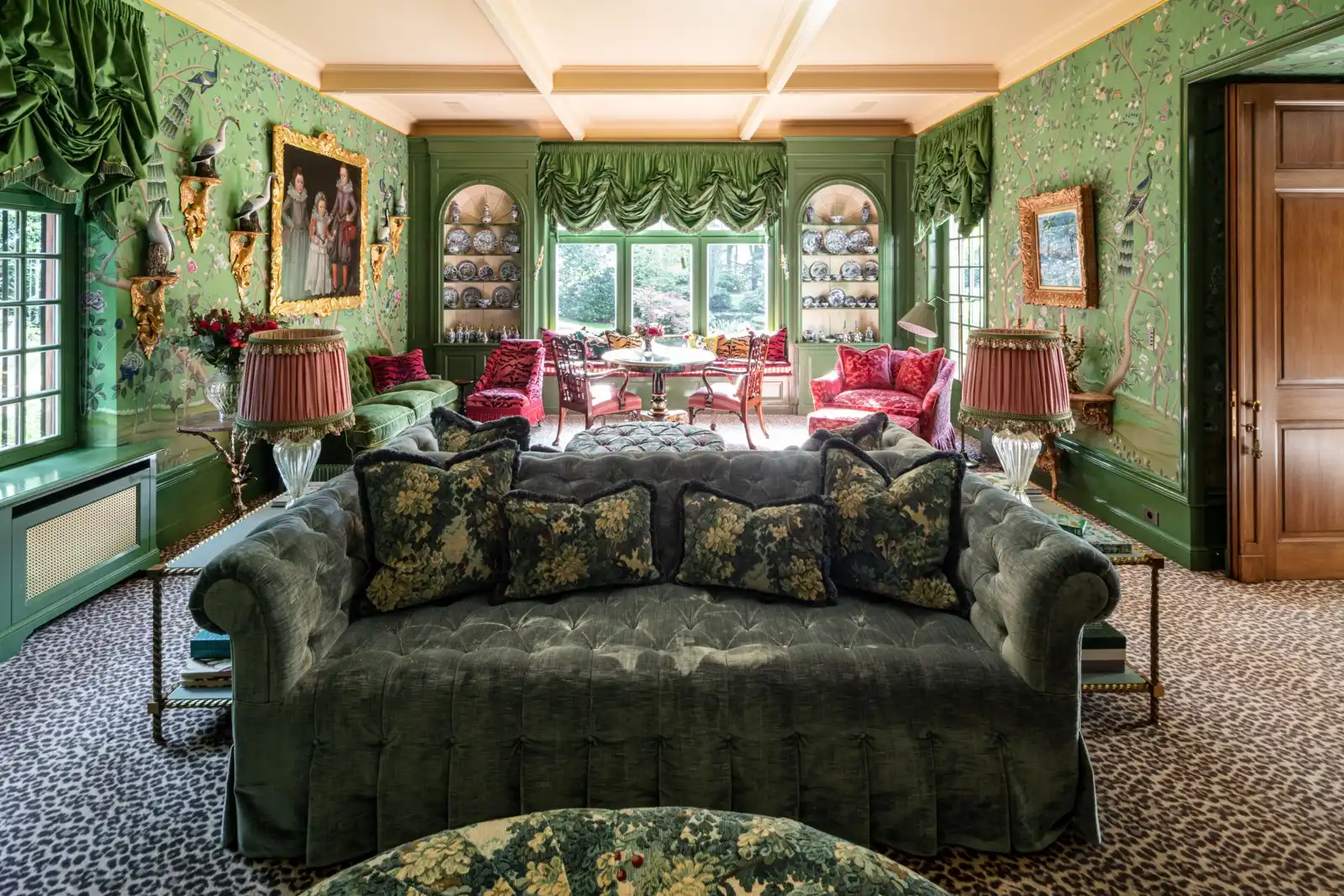 AN EXCEPTIONAL ENGLISH TUDOR RESIDENCE — SCHOTEN, ANTWERP foto 6
