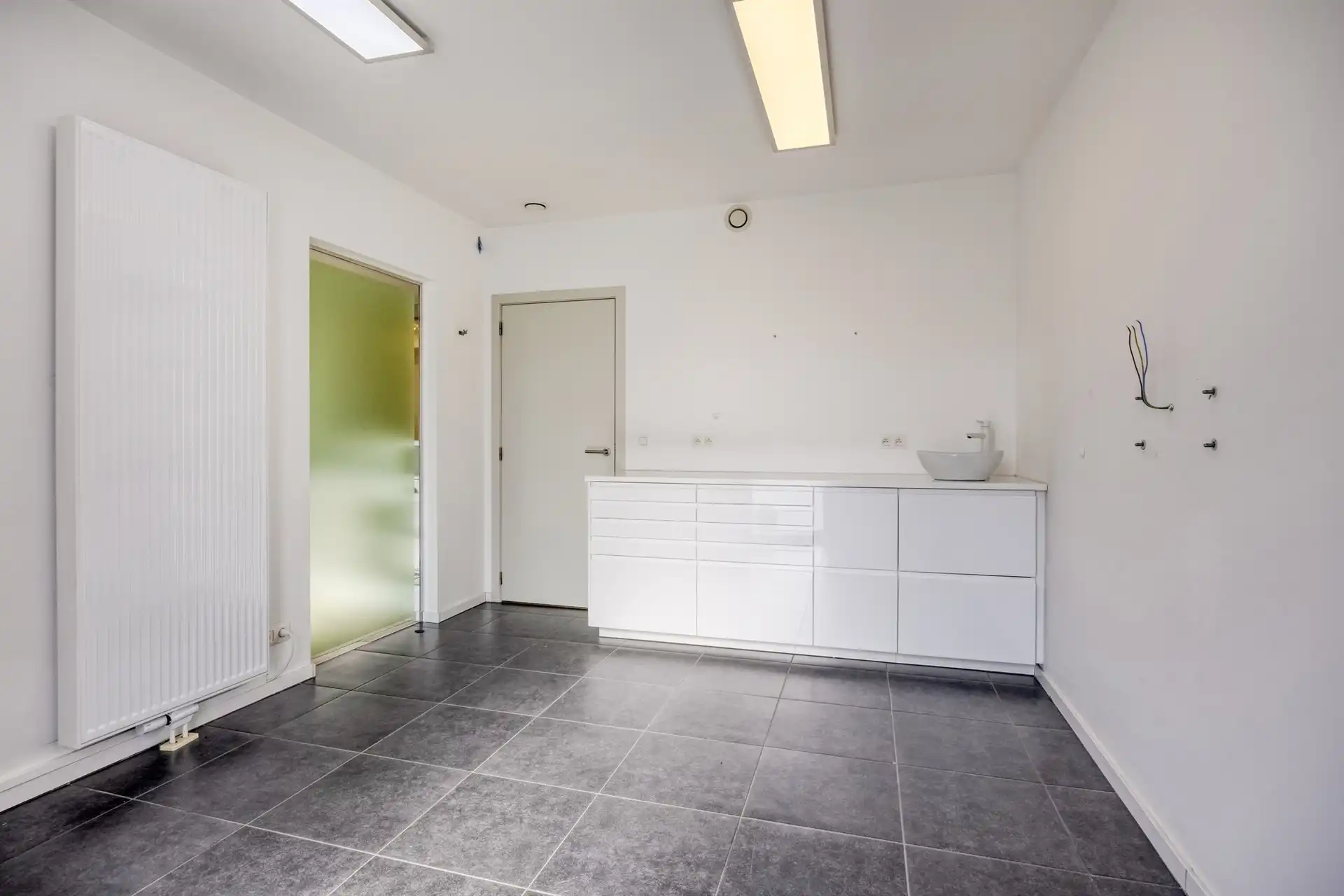 Handel-kantoor ruimte te huur nabij centrum Merchtem  foto 14