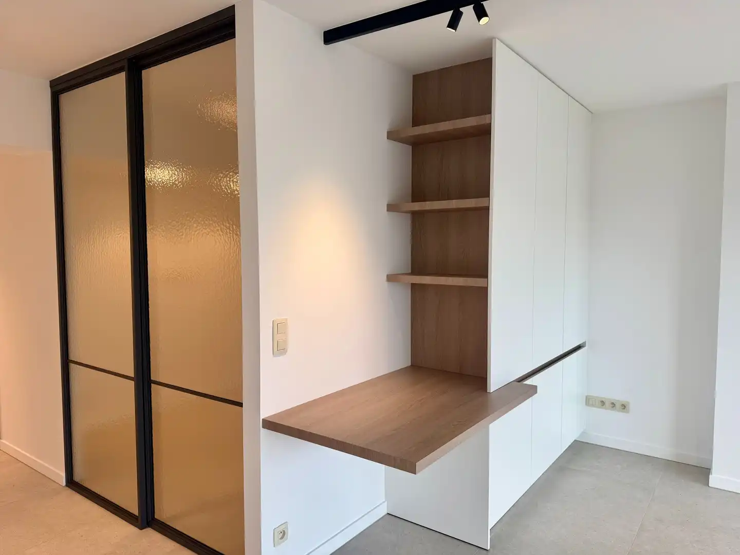 Gerenoveerde studio met slaaphoek te huur in Koksijde-Bad foto 3