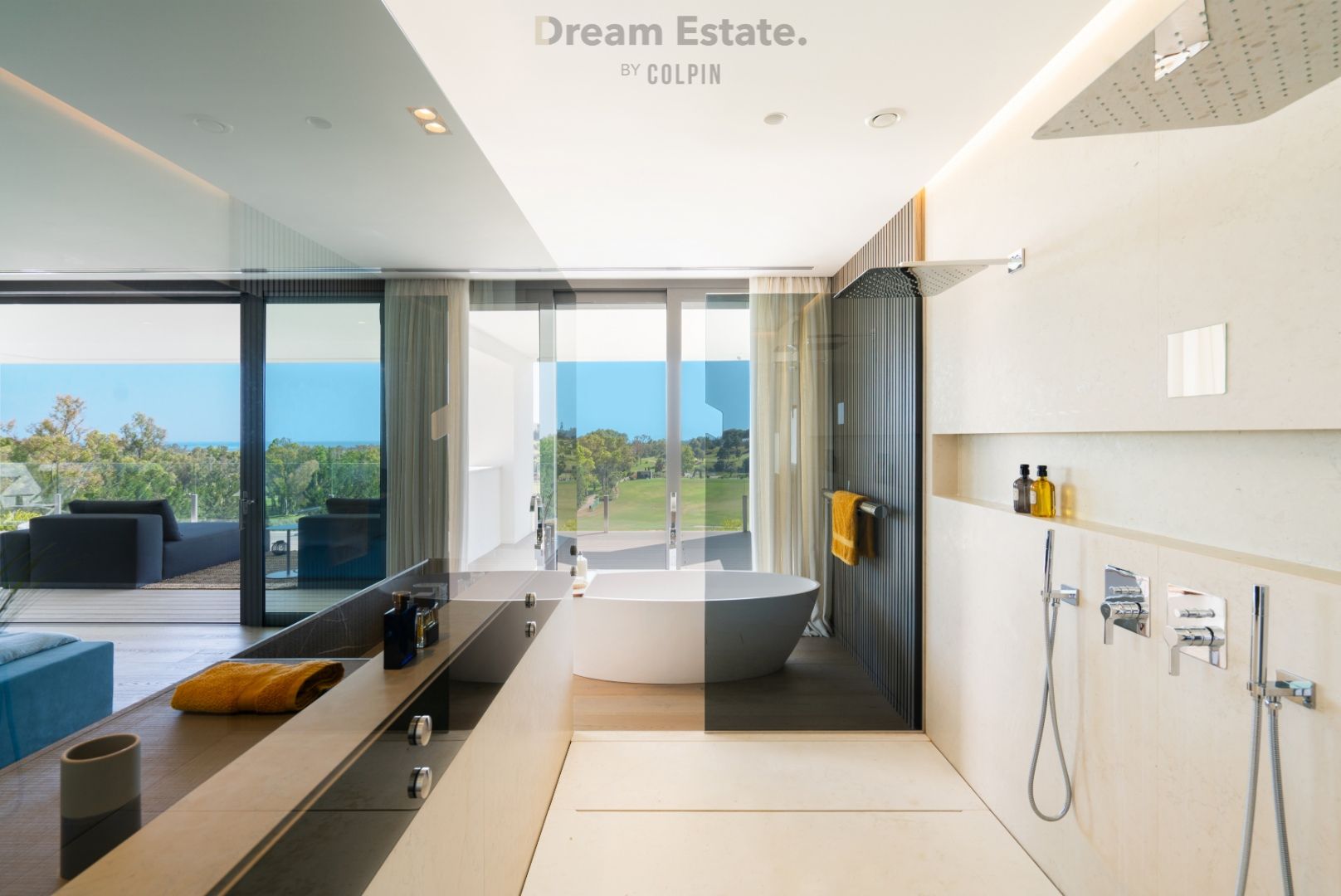 Gloednieuwe moderne eerstelijns golf villa met zeezicht. foto 22