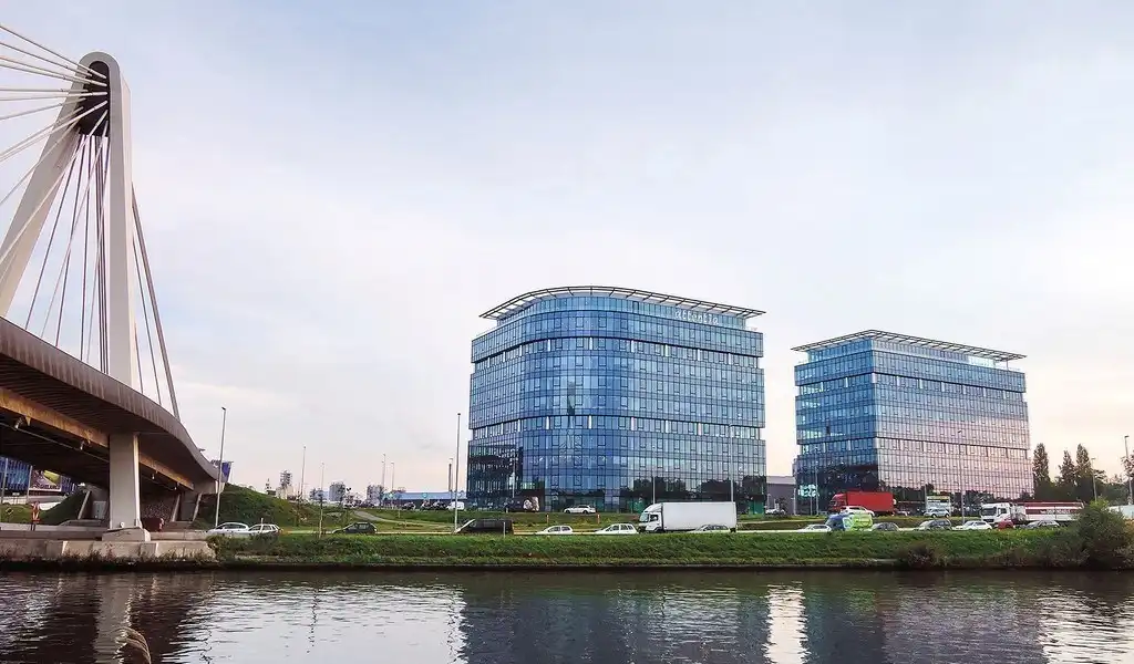 Energiezuinige kantoren in kantoorproject Blue Towers te Gent foto 21