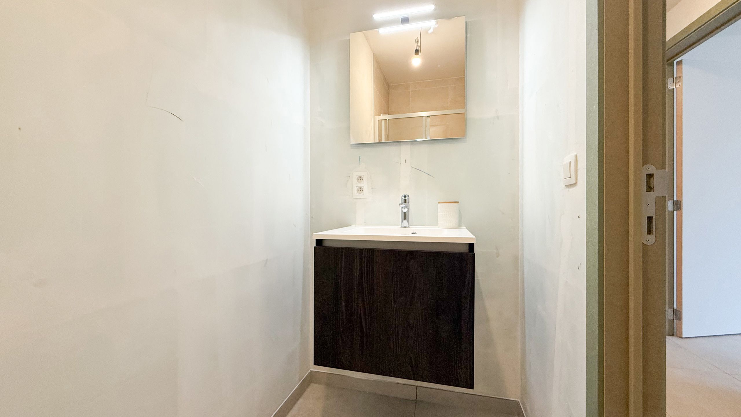 Gelijkvloers appartement met 3 slaapkamers en met een tuin! foto 17