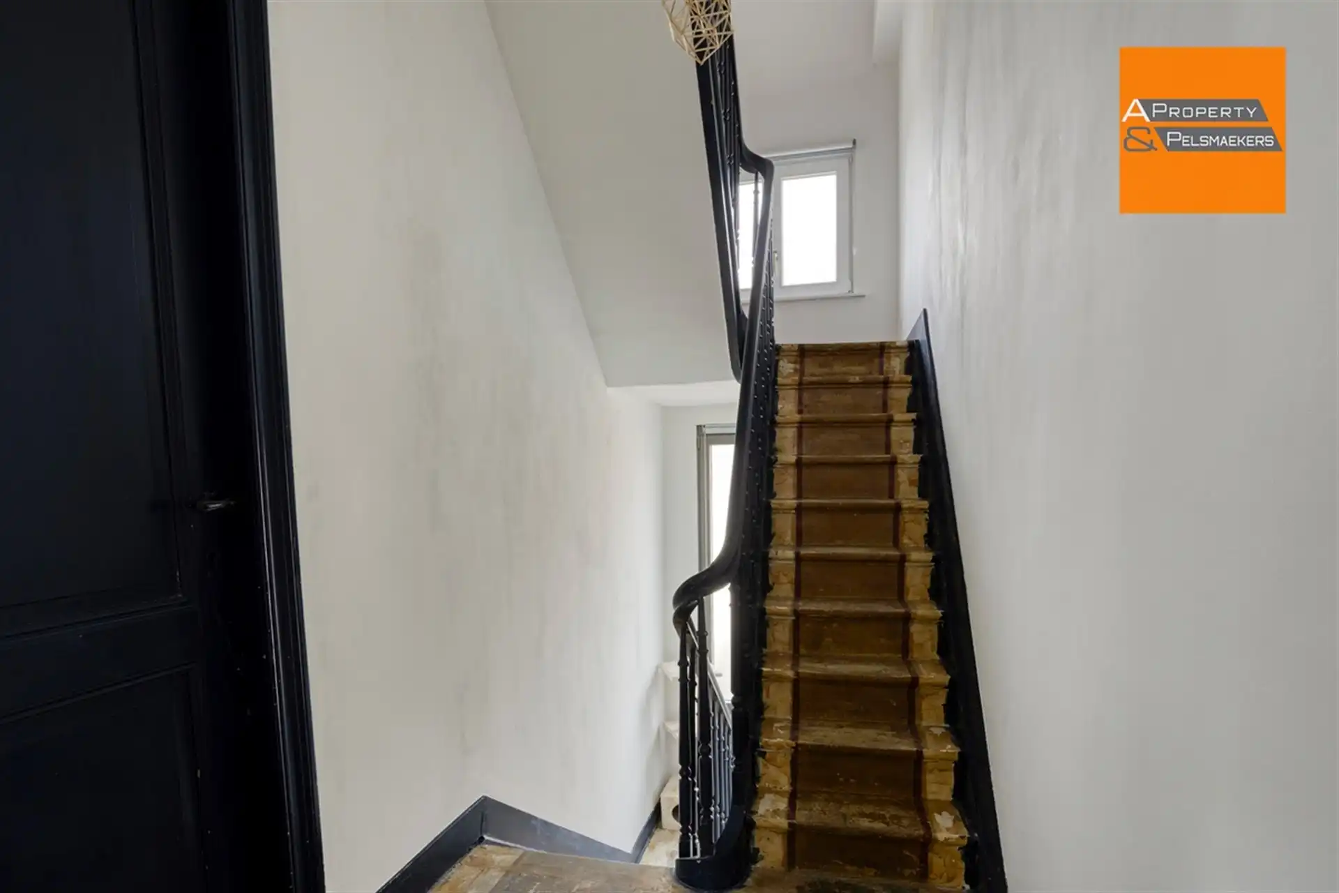 Karaktervolle herenwoning met stadkoer foto 16
