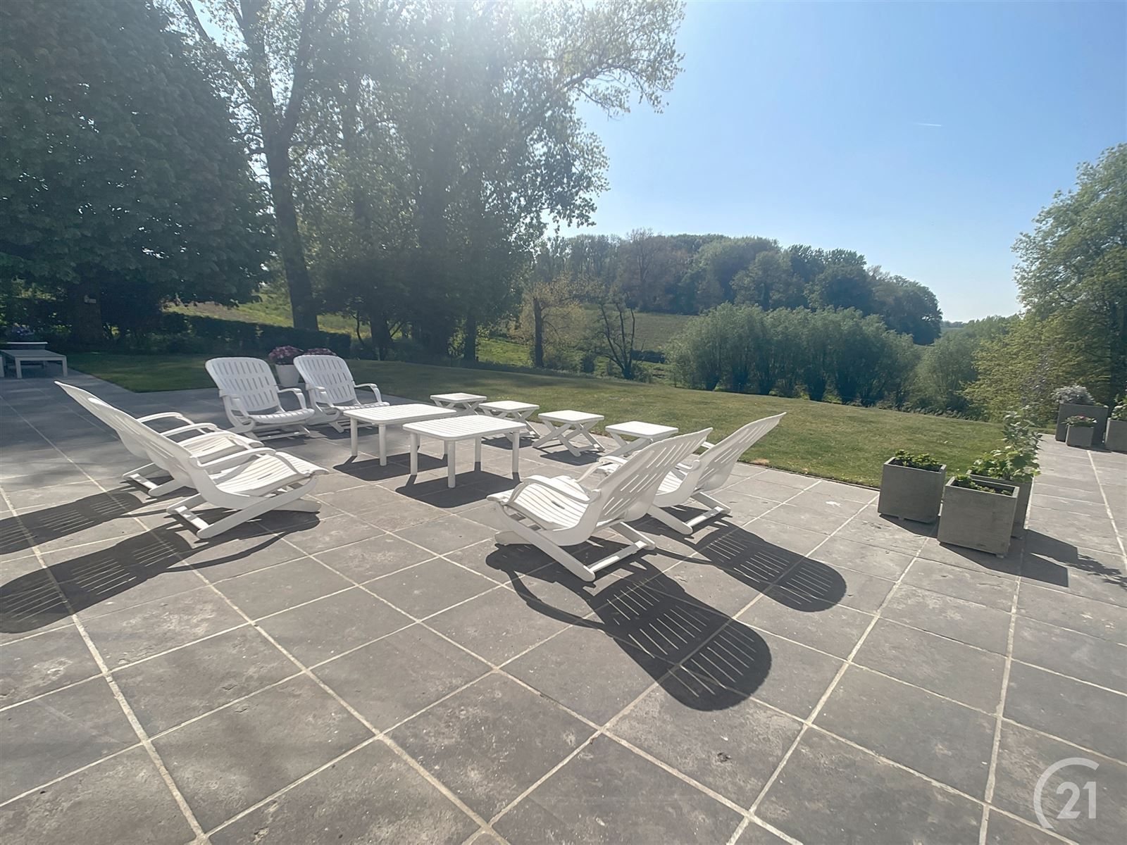 Landhuis met tuin en weide op +/-  78are foto 30