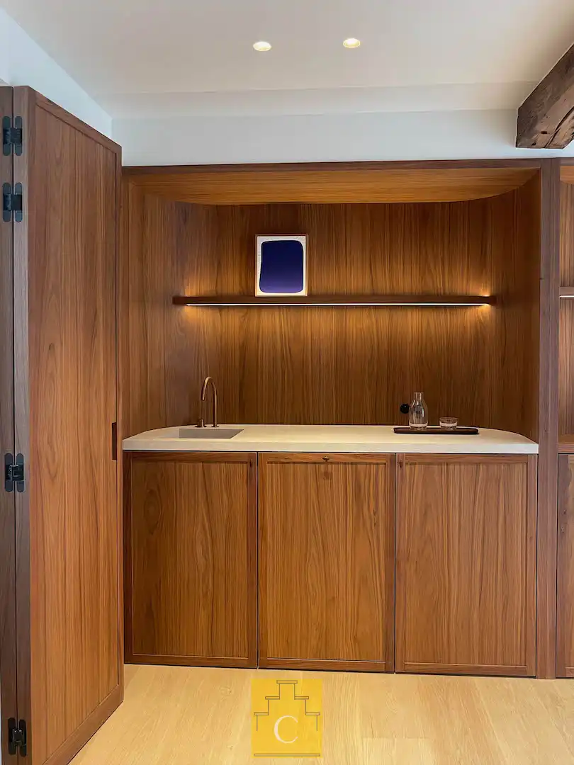 pas gerenoveerd diephuis op iconisch stadsplein, een meesterwerk van historiek en hedendaagse luxe foto 6