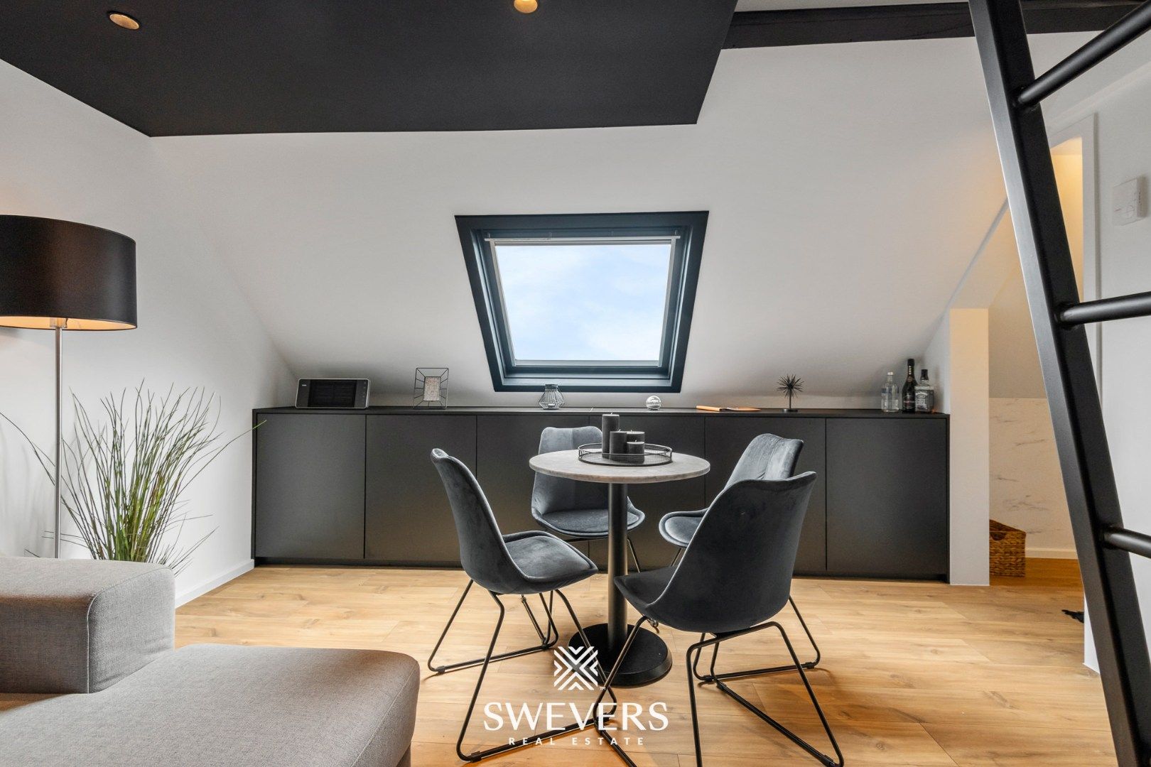 Prachtige, instapklare studio op topligging in Hasselt foto 7