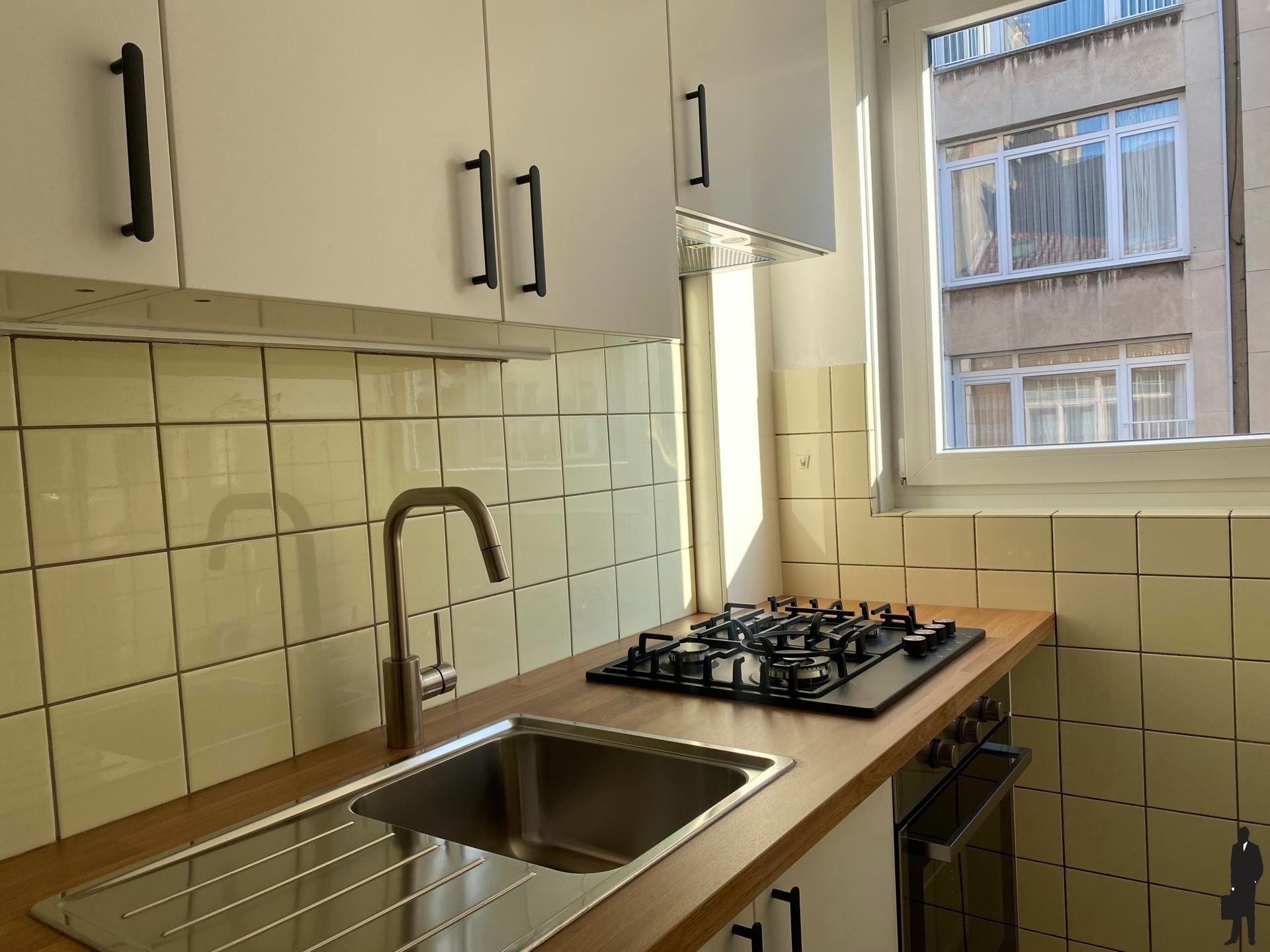 Gezellig en licht appartement in hartje Klein-Antwerpen foto 5