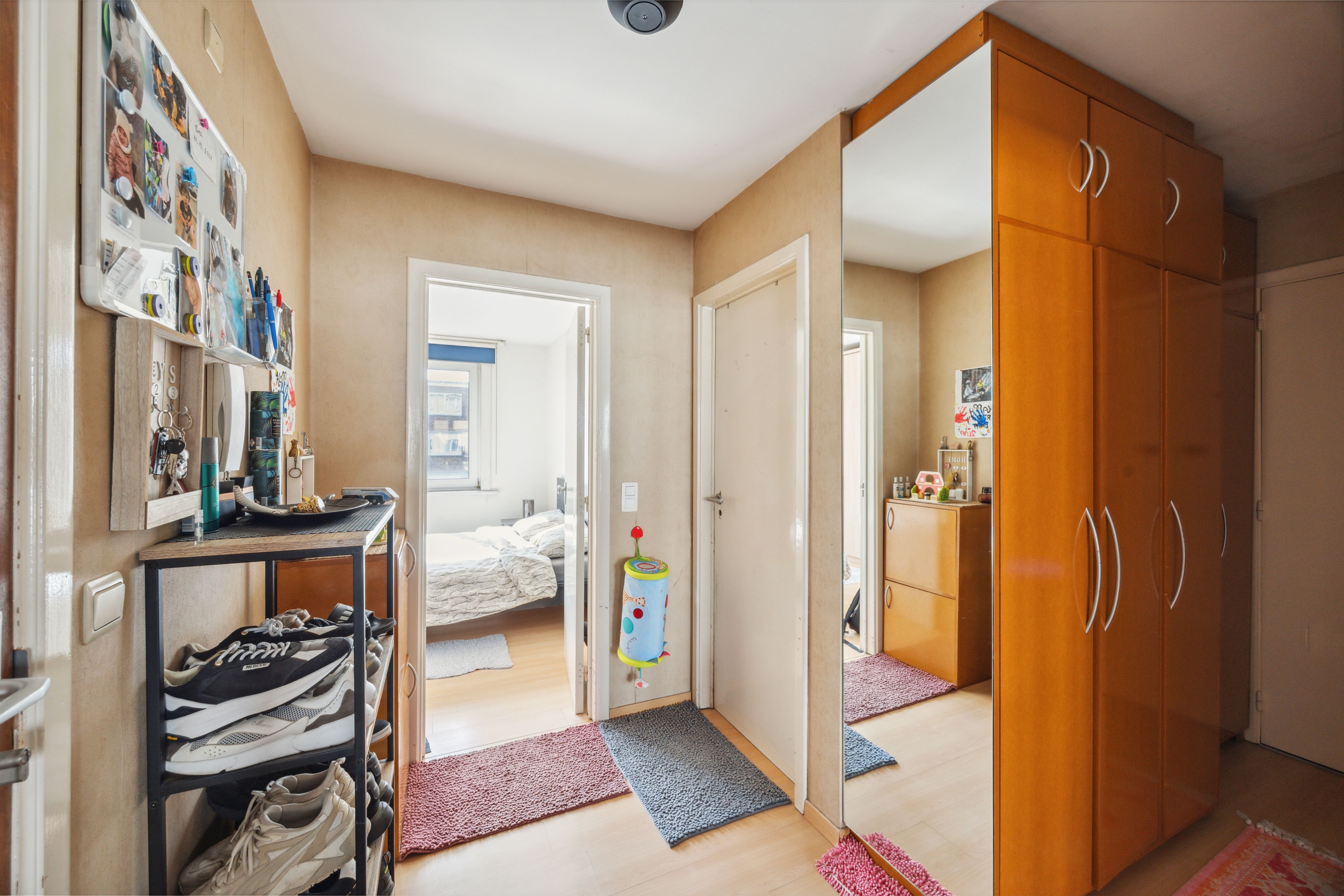 Verzorgd twee slaapkamer appartement op goede locatie in Deurne! foto 8