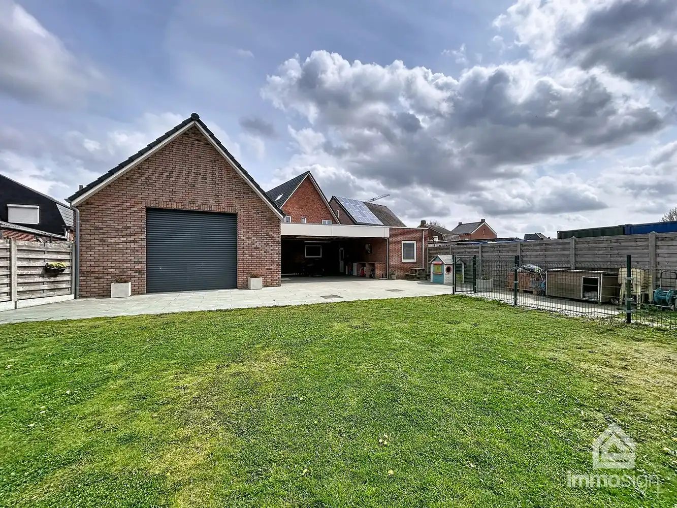 Zeer ruime woning met werkplaats in Hamont-Achel! foto 43