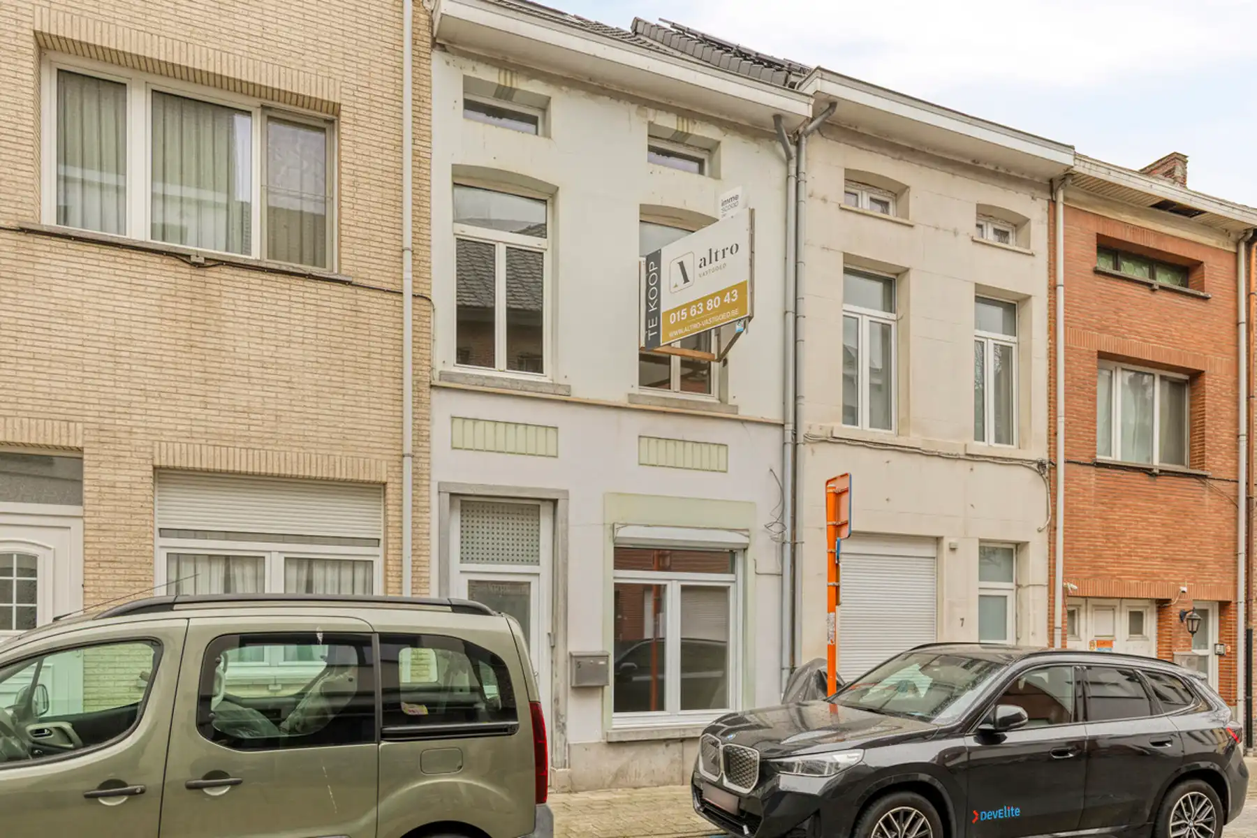 Charmante stadswoning op toplocatie nabij station & fietsostrade foto {{pictureIndex}}