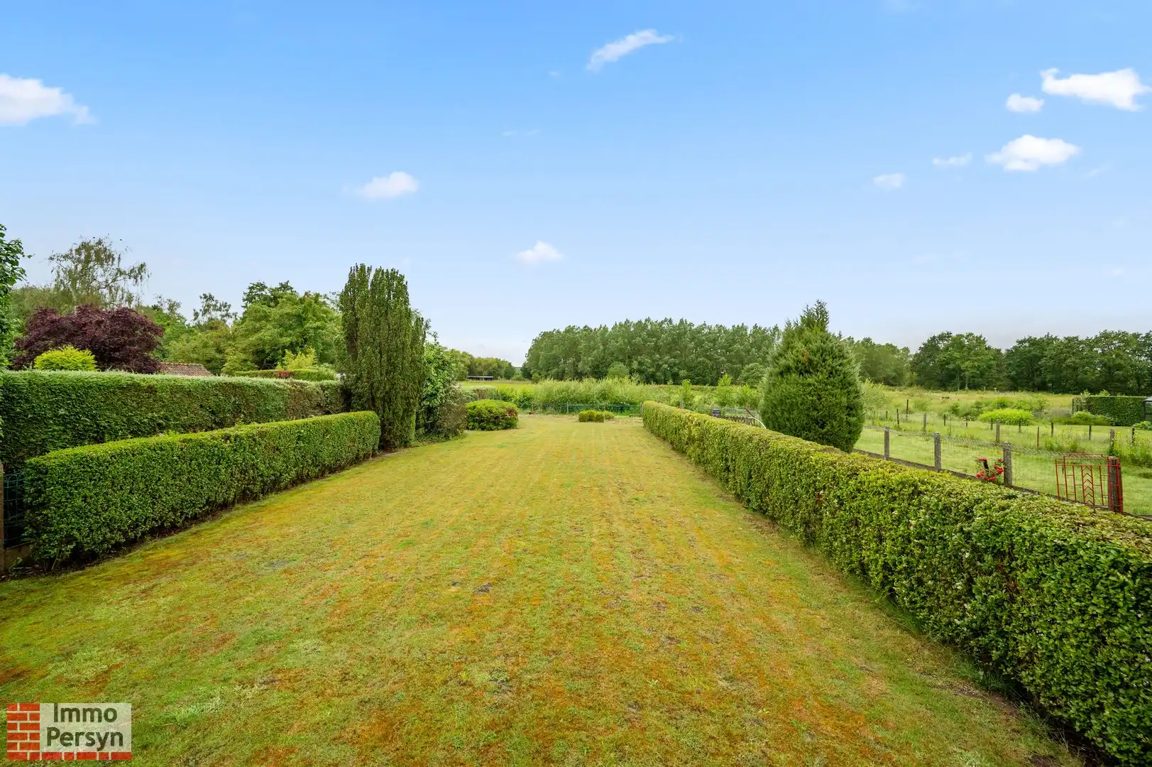 Stevige gezinswoning met 3 slaapkamers en prachtig groen uitzicht foto 19