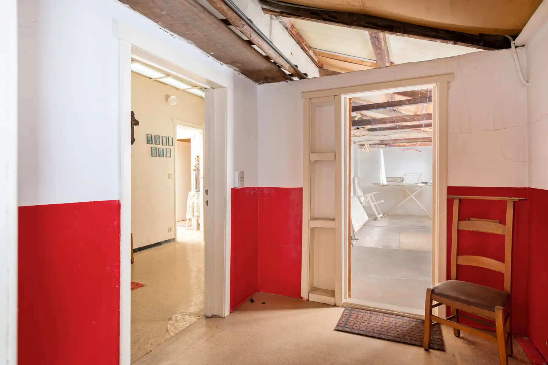 Renovatieproject met woning en opslagloodsen op ca. 7.668m2 foto 16