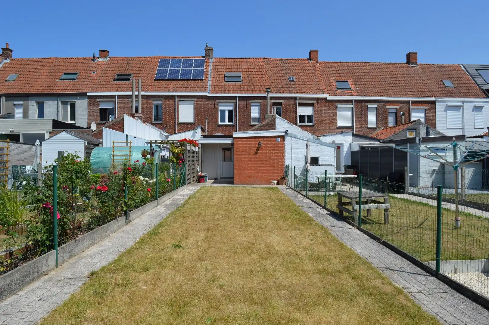Instapklare gezinswoning met vlotte bereikbaarheid te Heule foto 14