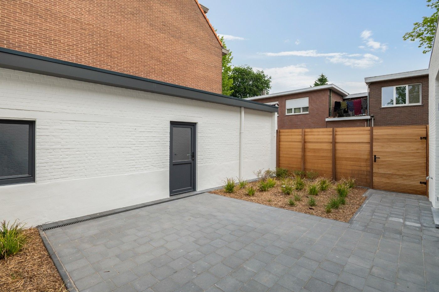 Volledig gerenoveerde, instapklare woning met 3 slpk., tuintje en garage foto 27
