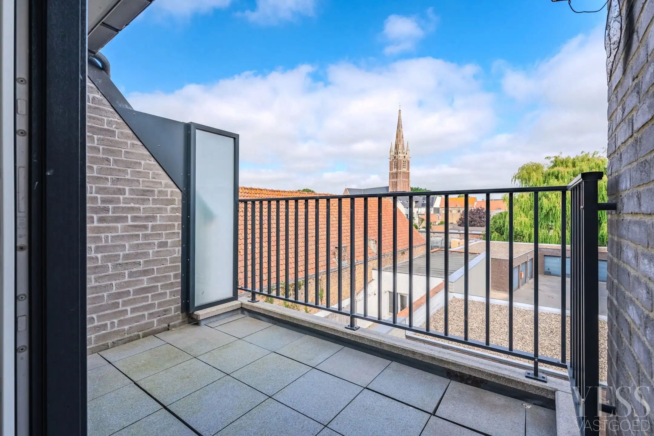 Lichtrijk duplexappartement met terras in Oudenburg! foto 5