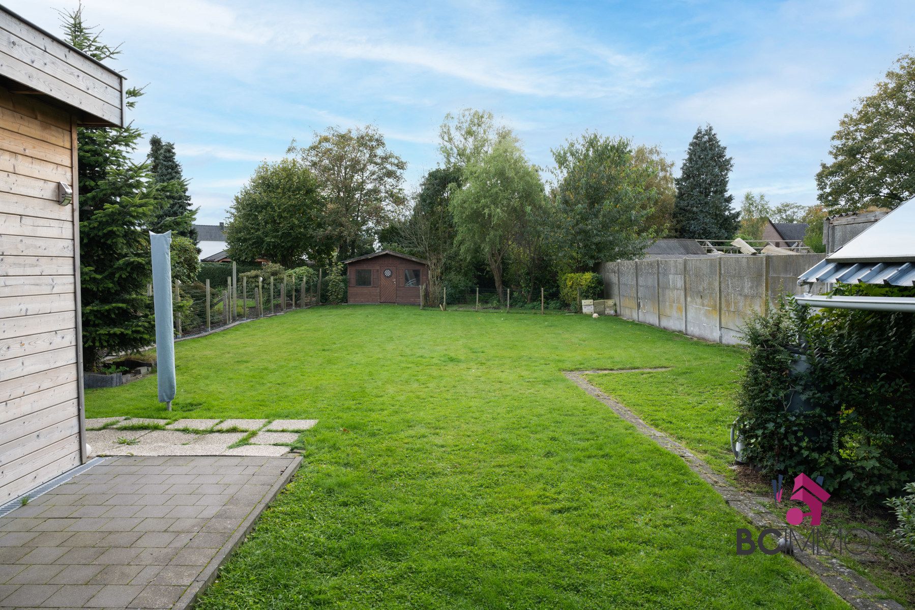 Gezellige gezinswoning met 3 slaapkamers en een ruime tuin foto 12