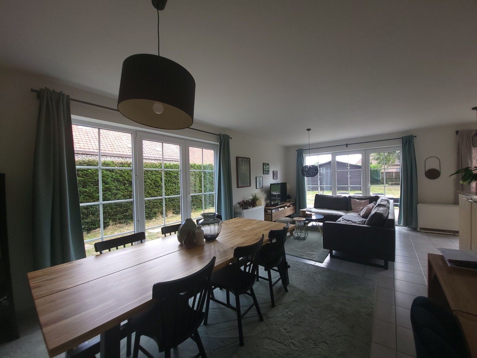Ruime, instapklare woning te Nevele foto 4